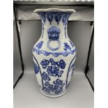 Qty of blue and white ceramics