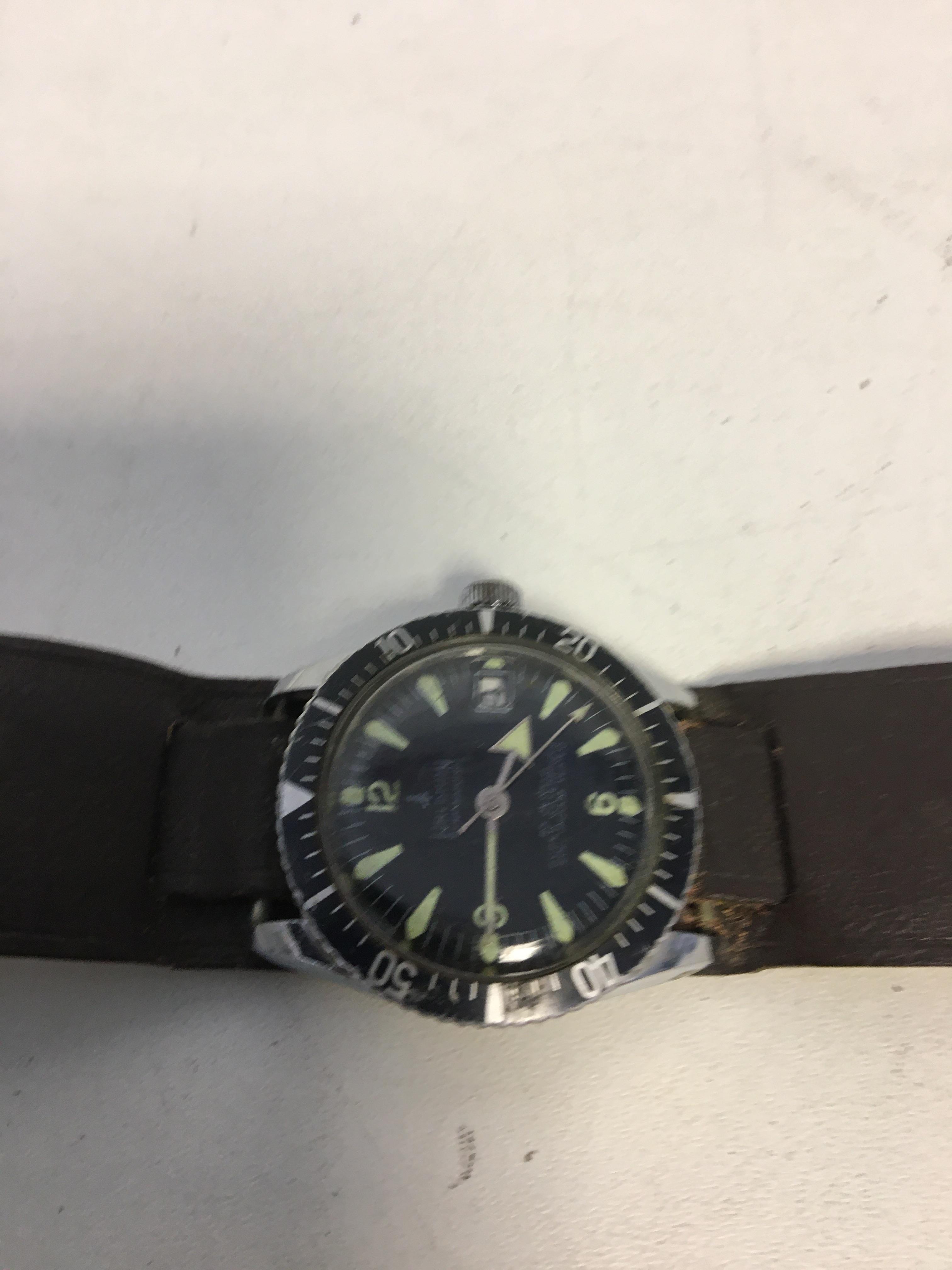 Vintage Submariner watch - Image 3 of 3