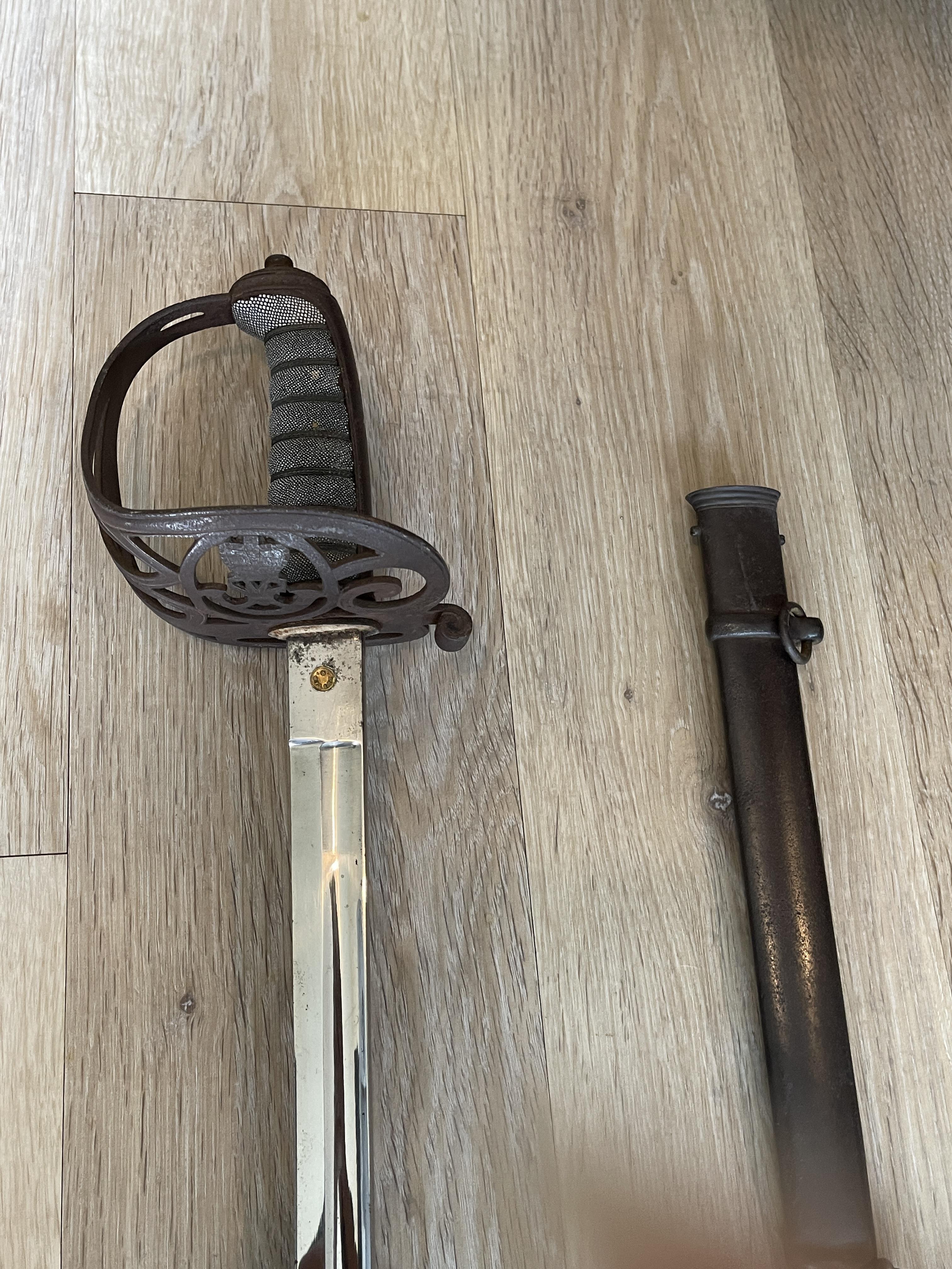 Victorian Rifles Regiment officers sword with stee - Image 5 of 6