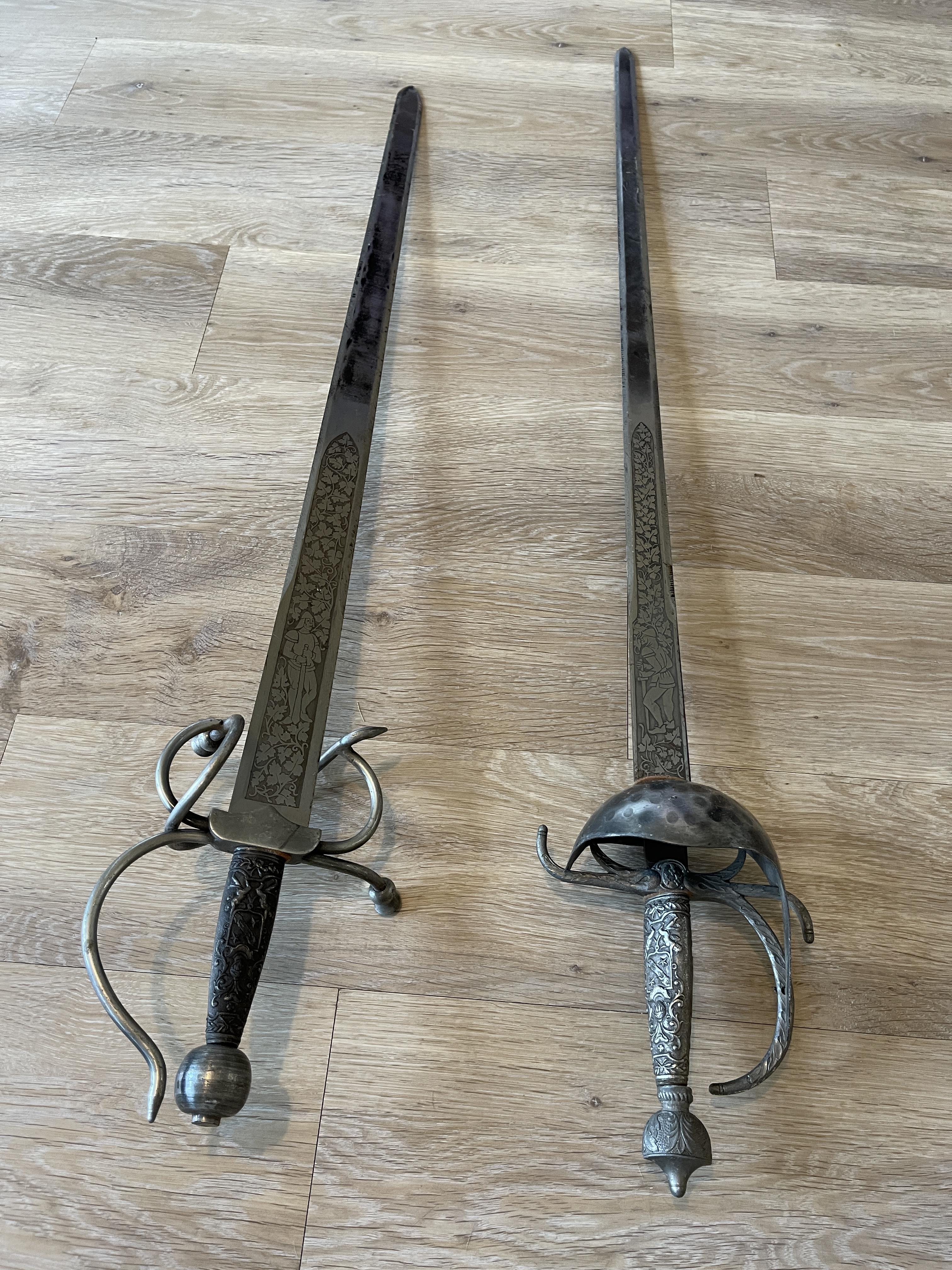 Two reproduction ancient Spanish Swords 146 - Image 4 of 10