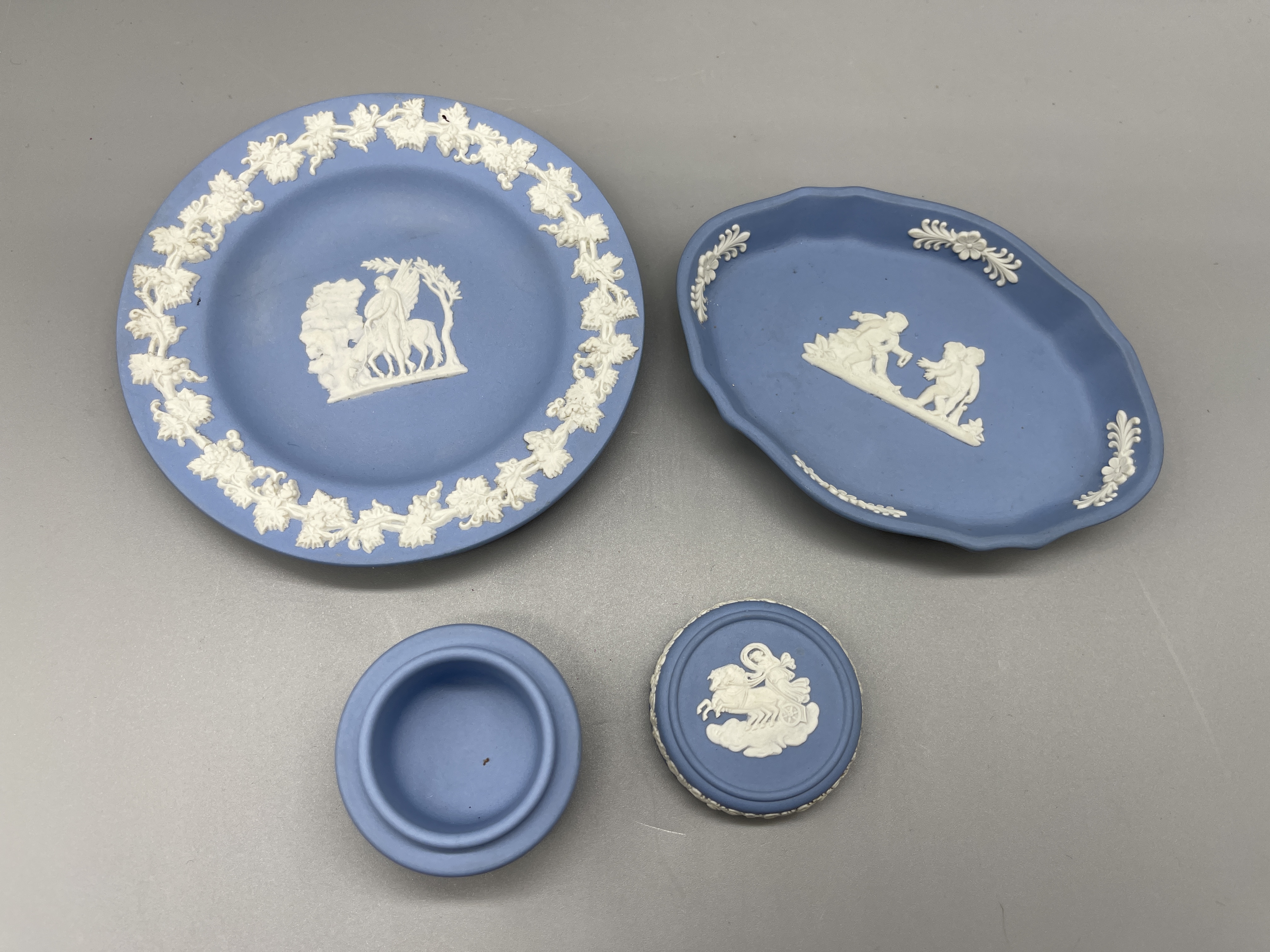 Eight Pieces Wedgewood Jasper Ware - Image 6 of 8