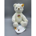 Steiff white cosy bear, unused condition