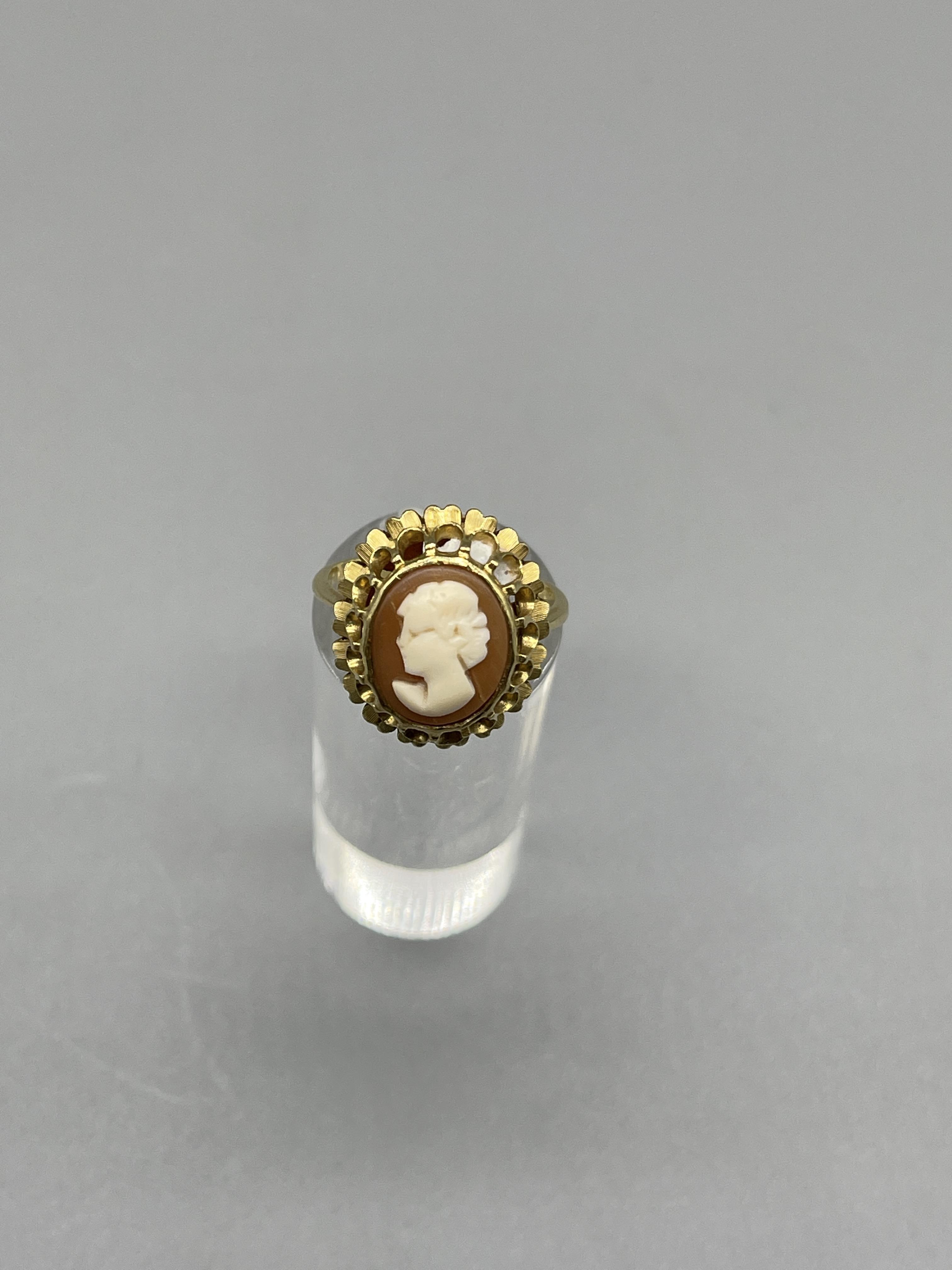 9ct cameo dress ring - Image 5 of 7