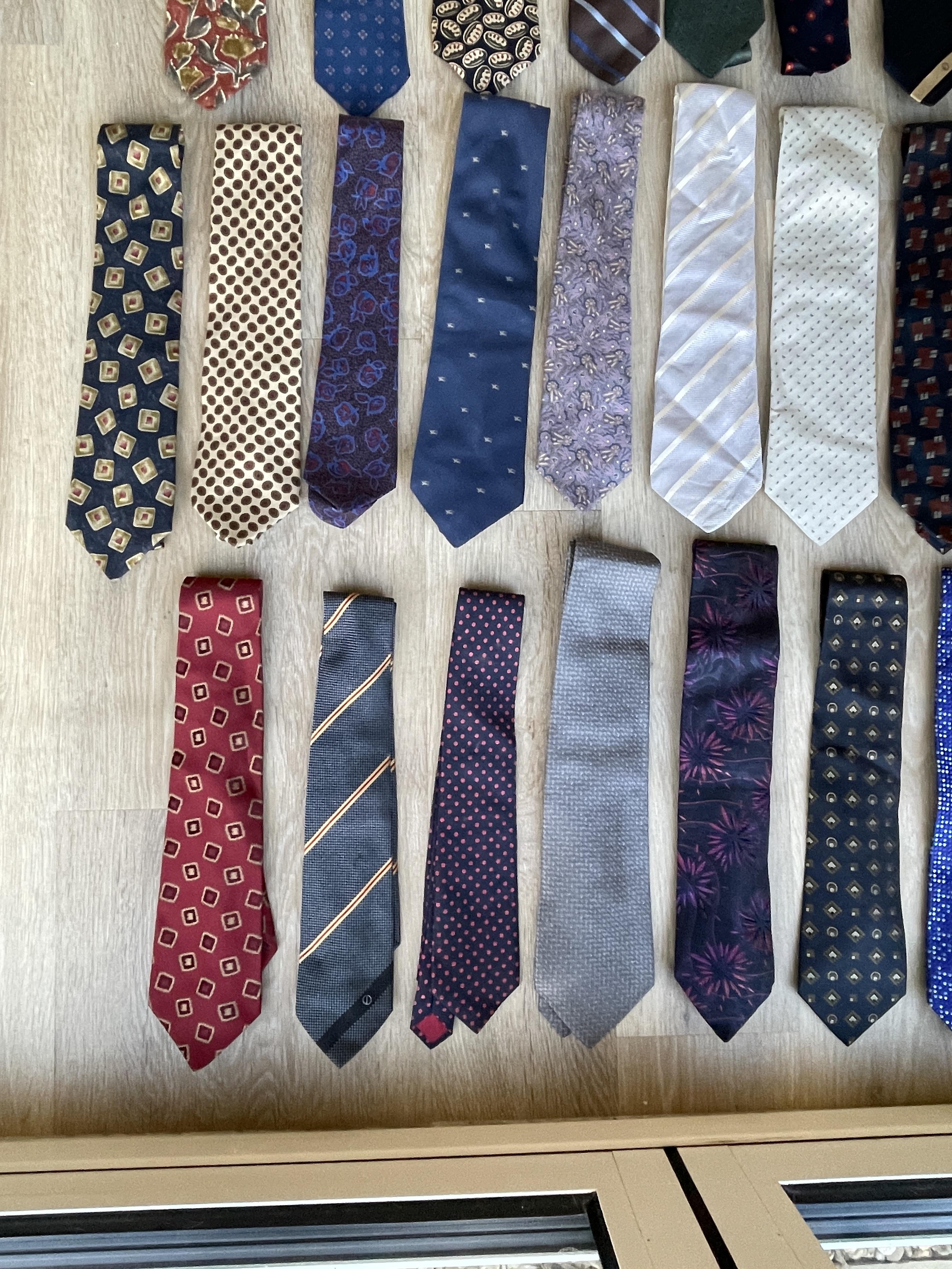 Designer gents ties to inc, Hermes, Valentino, Dun - Image 5 of 12