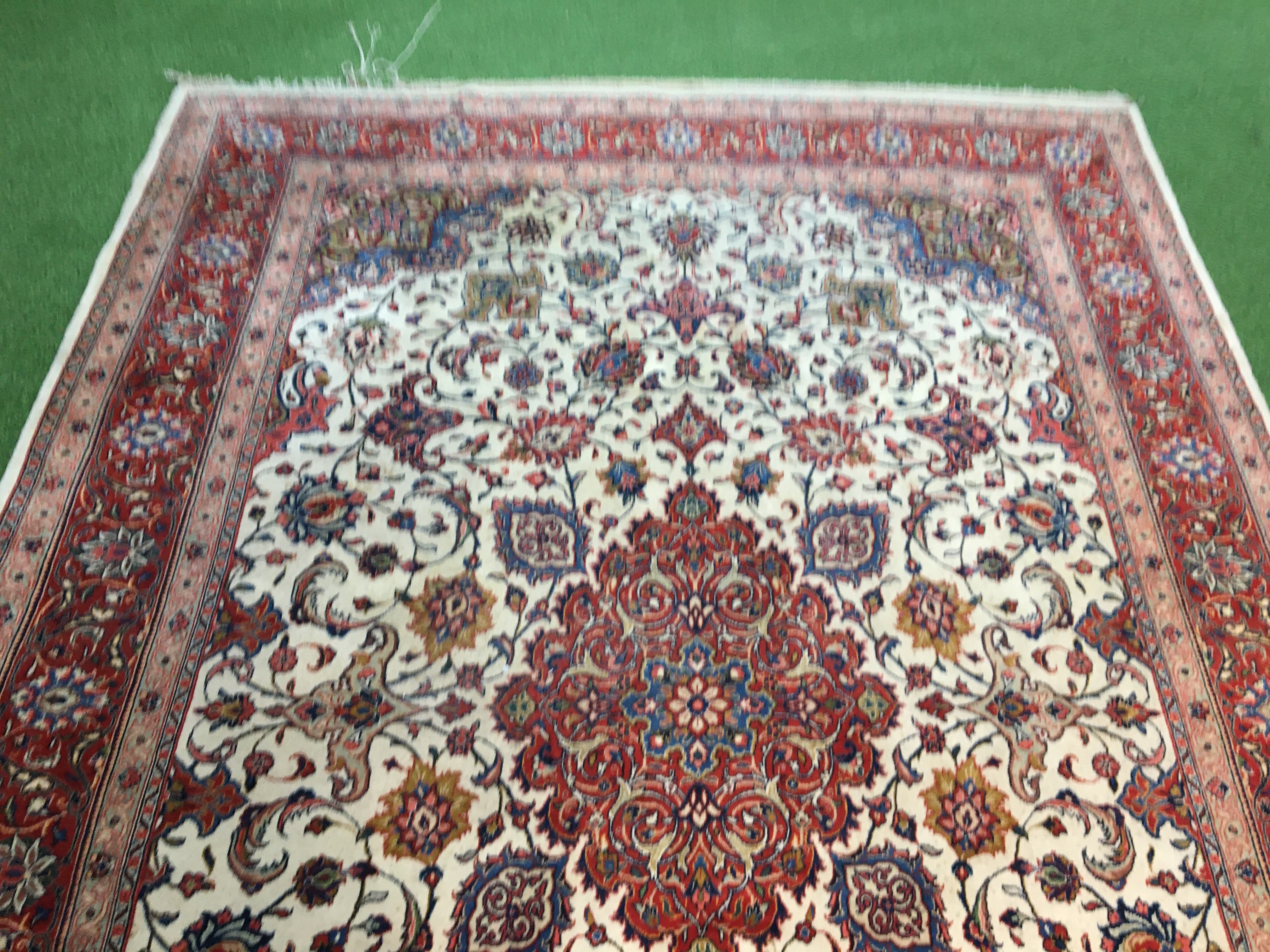 Large Persian rug - Image 3 of 3
