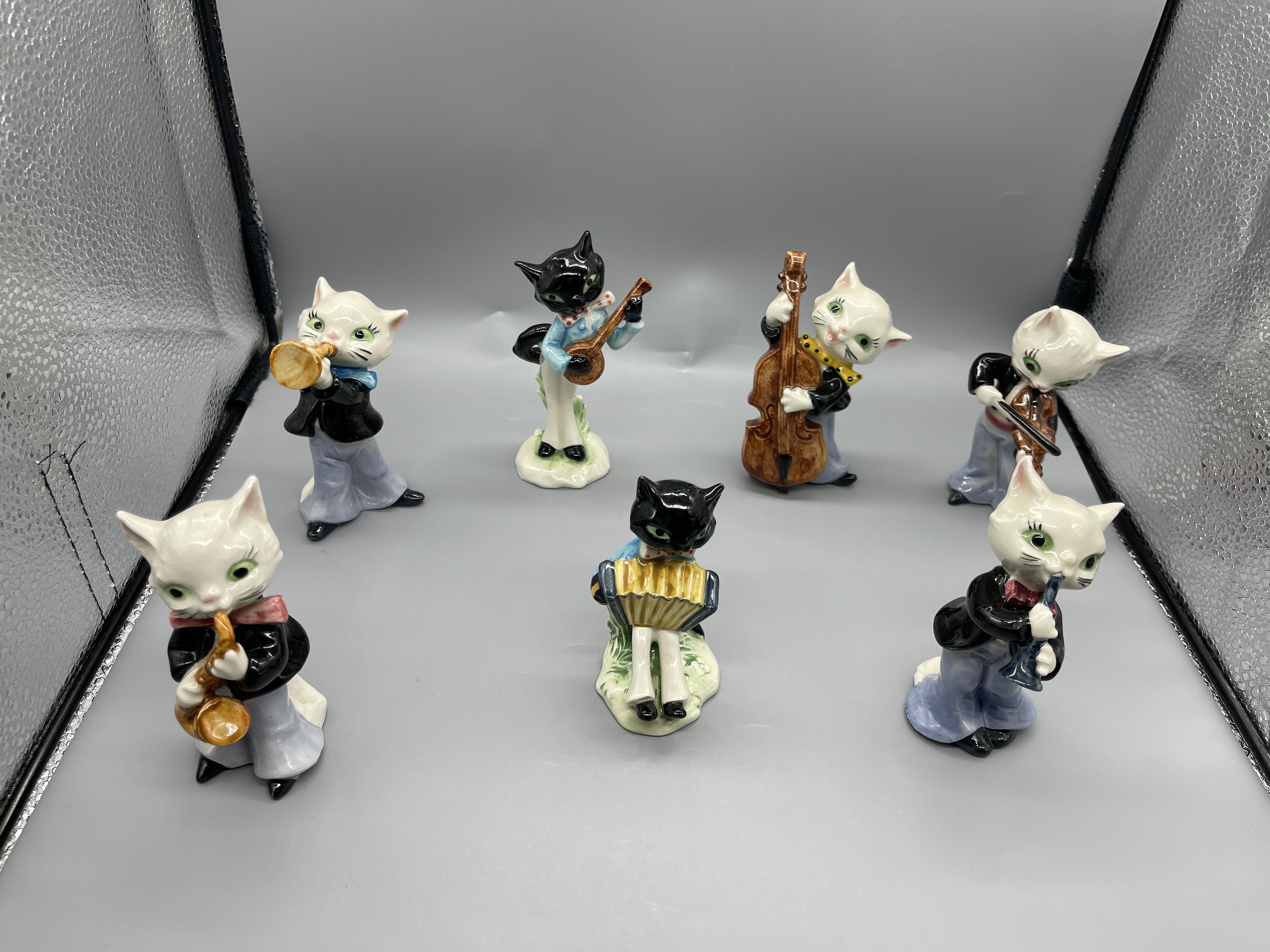 Seven Cat Band Figures by W,Goebel Great Condition