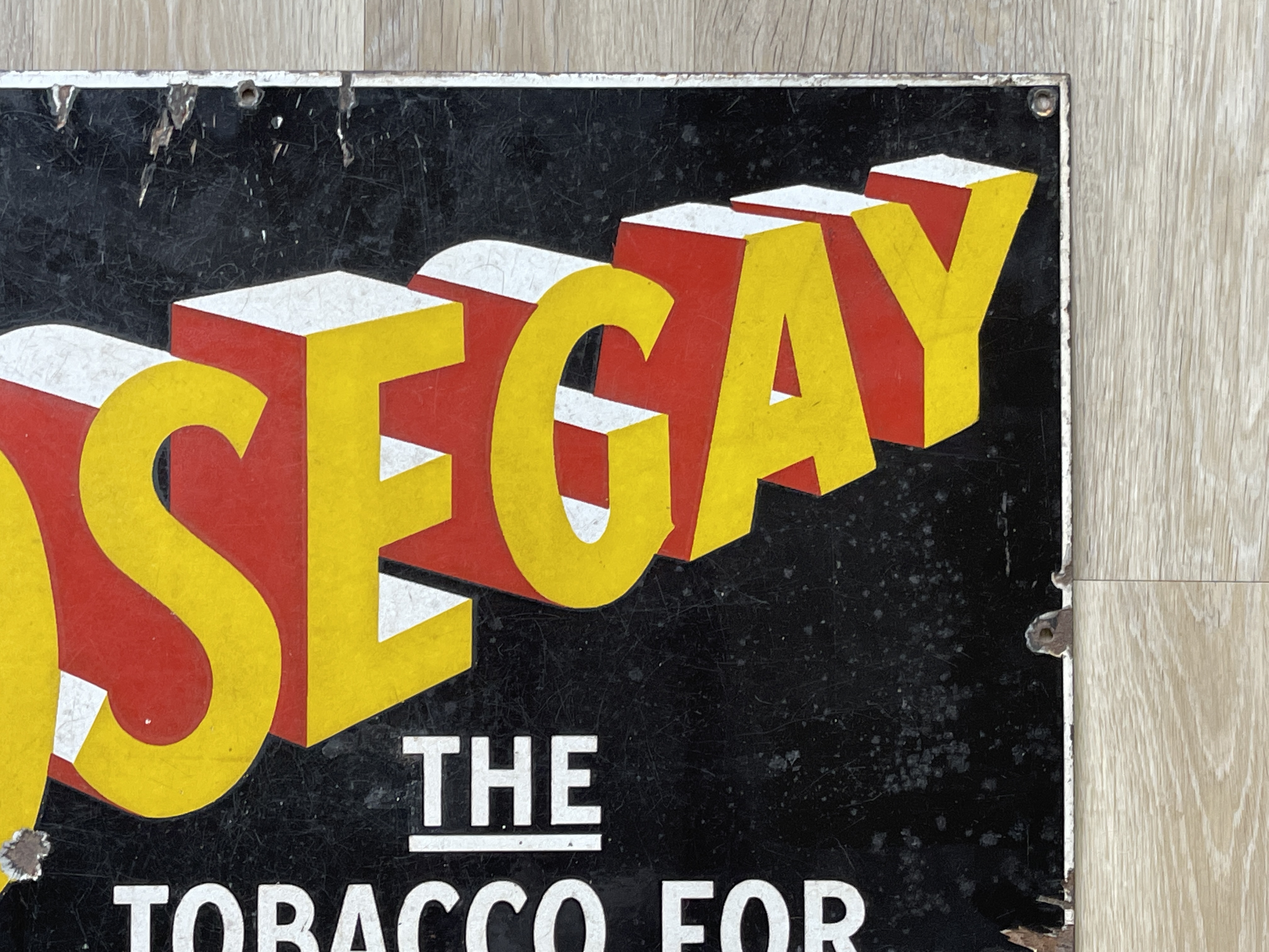 Original Vintage Enamel and Metal "Smoke Nosegay T - Image 5 of 9