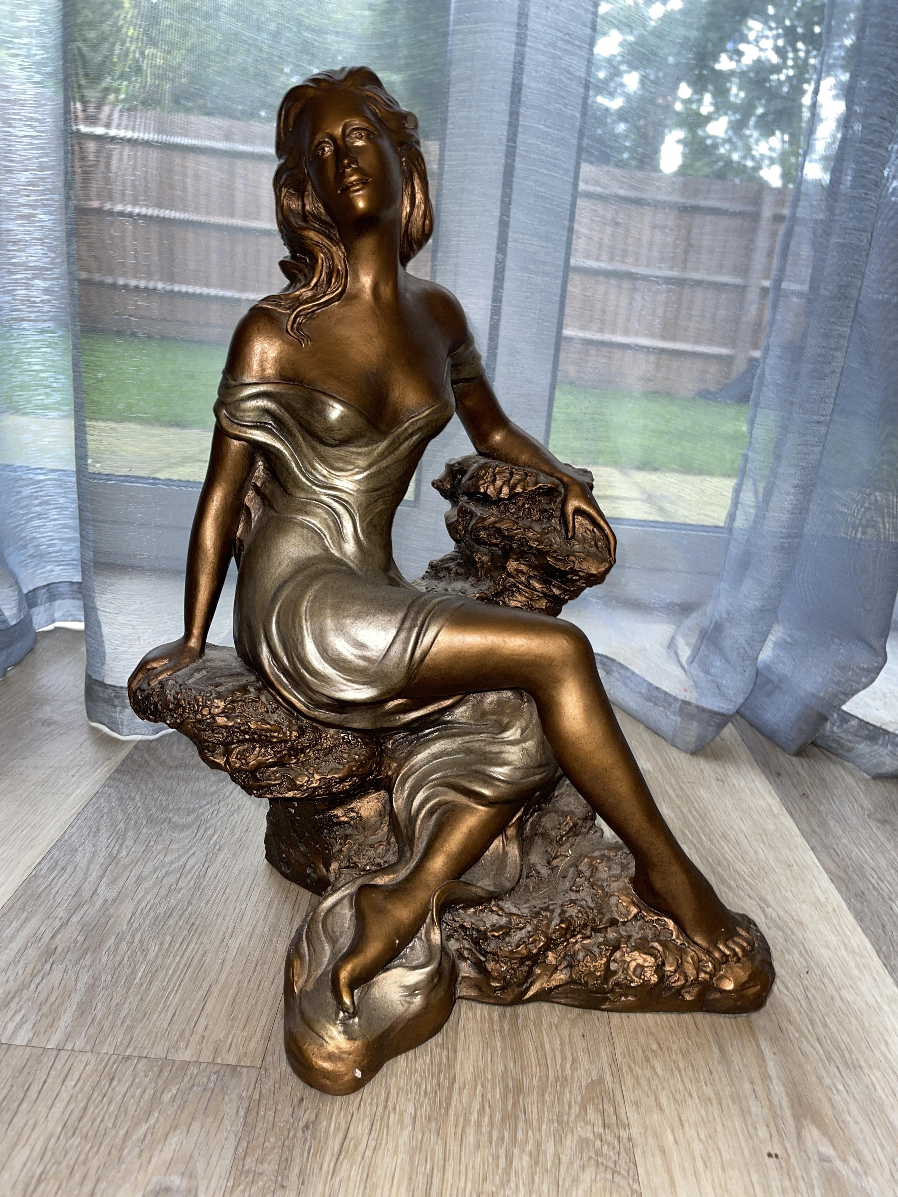 Beautiful Resin Sculpture of a Woman Sitting on the Rock, Marked Austin Sculpture 1990 - Image 2 of 9