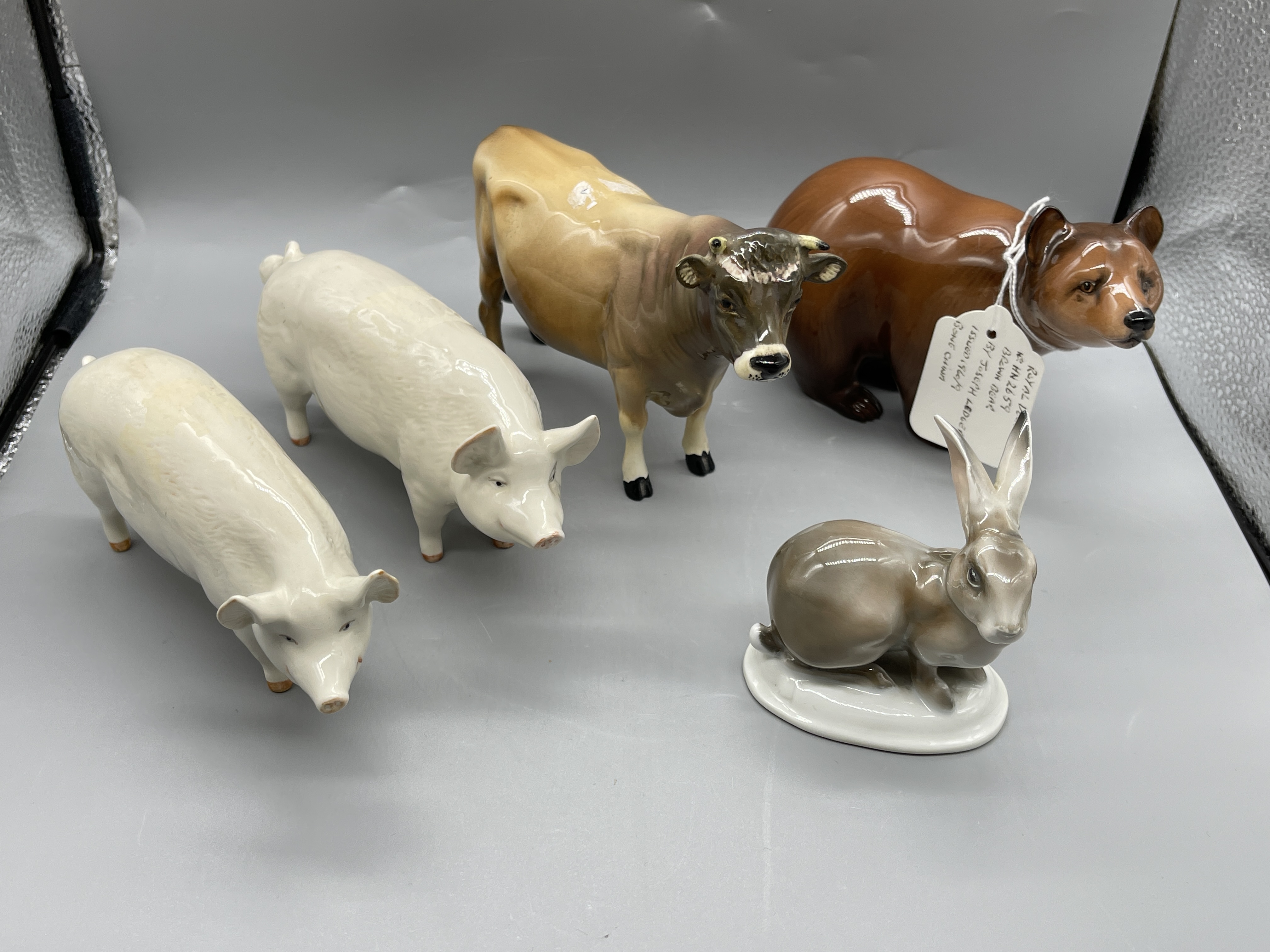 Quantity of Five Farm Animals to include Royal Dou