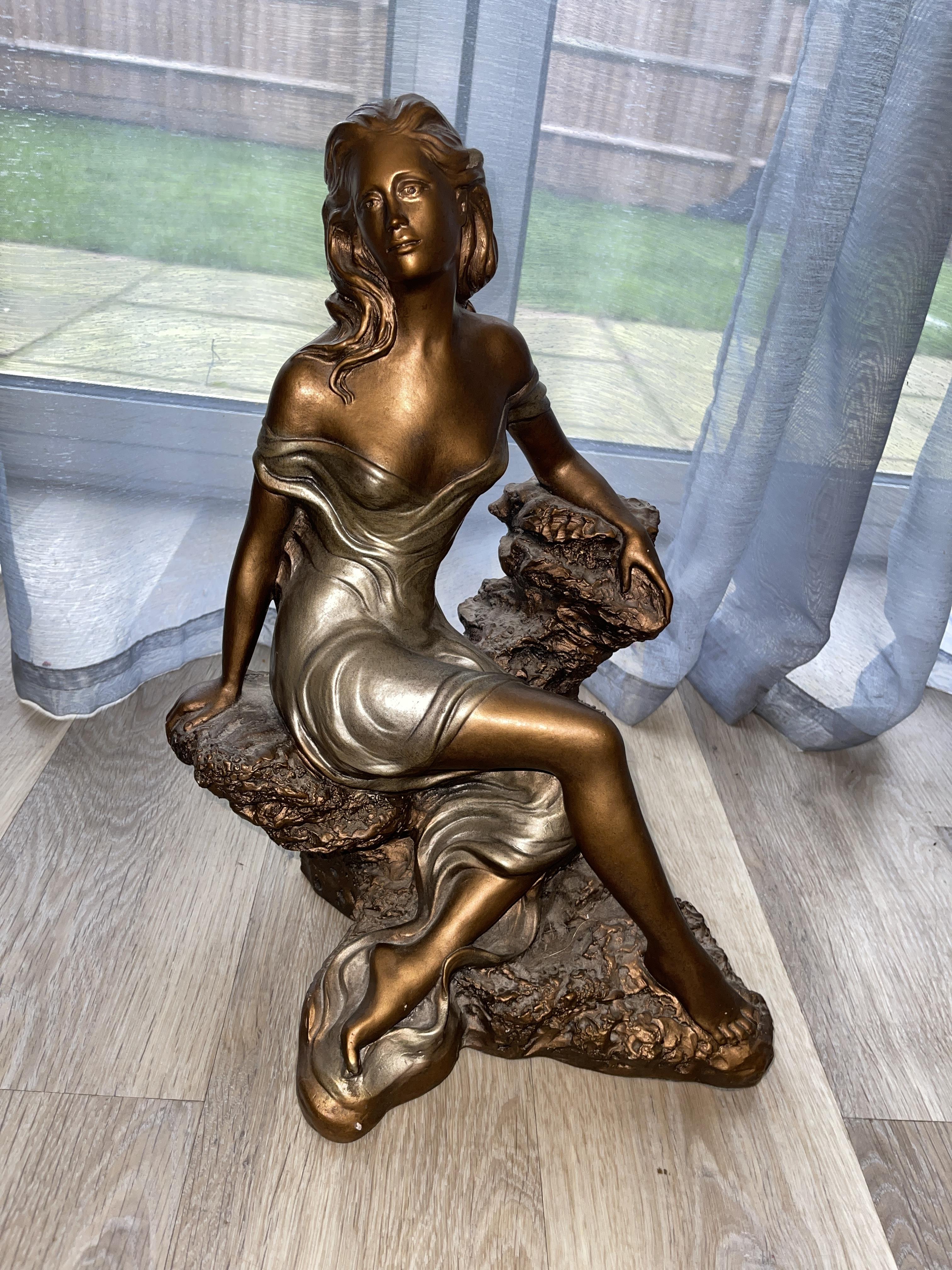 Beautiful Resin Sculpture of a Woman Sitting on the Rock, Marked Austin Sculpture 1990 - Image 7 of 9