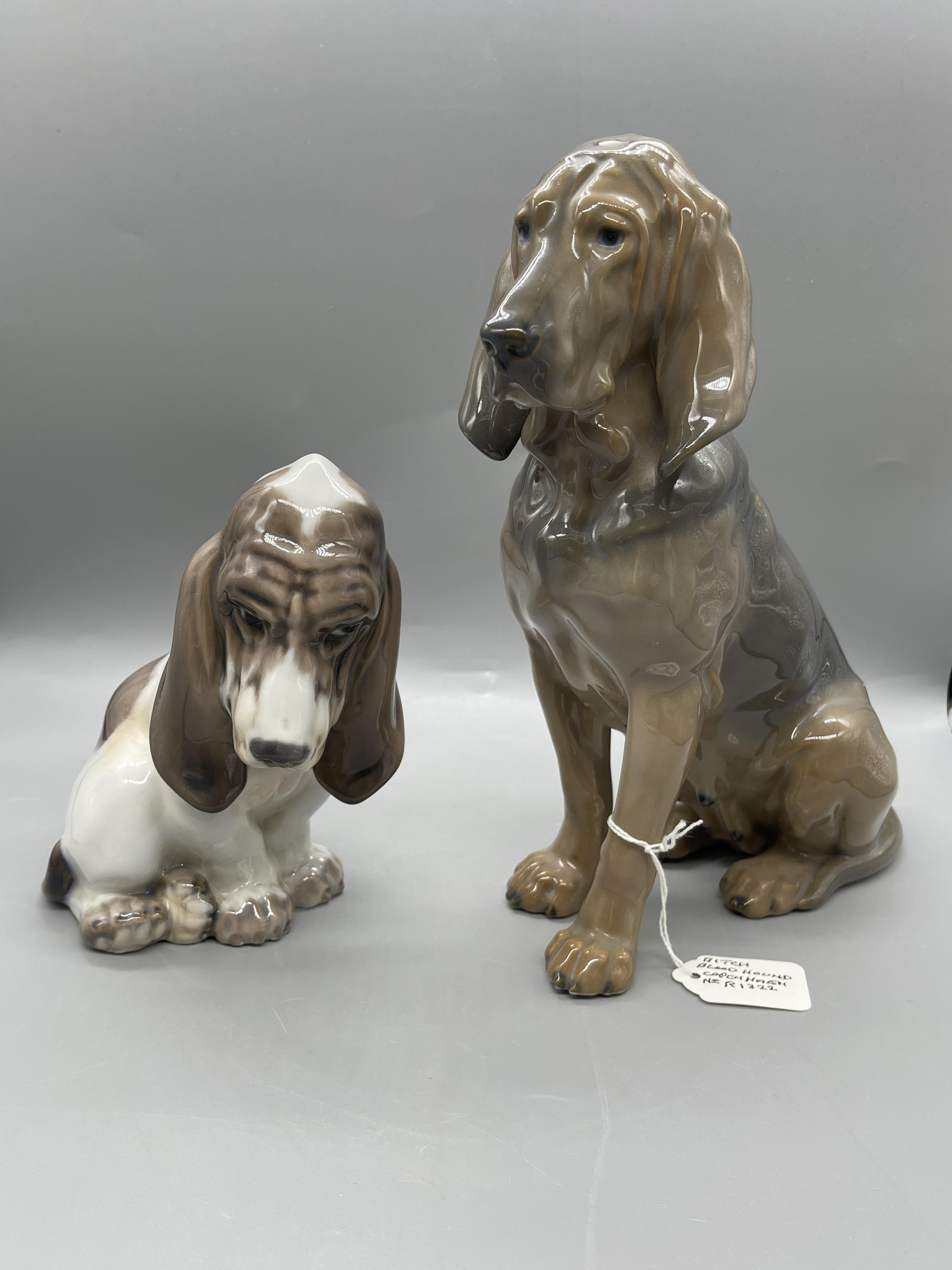 Pair of Blood Hound Dog Figurines. Both in great c - Image 10 of 10