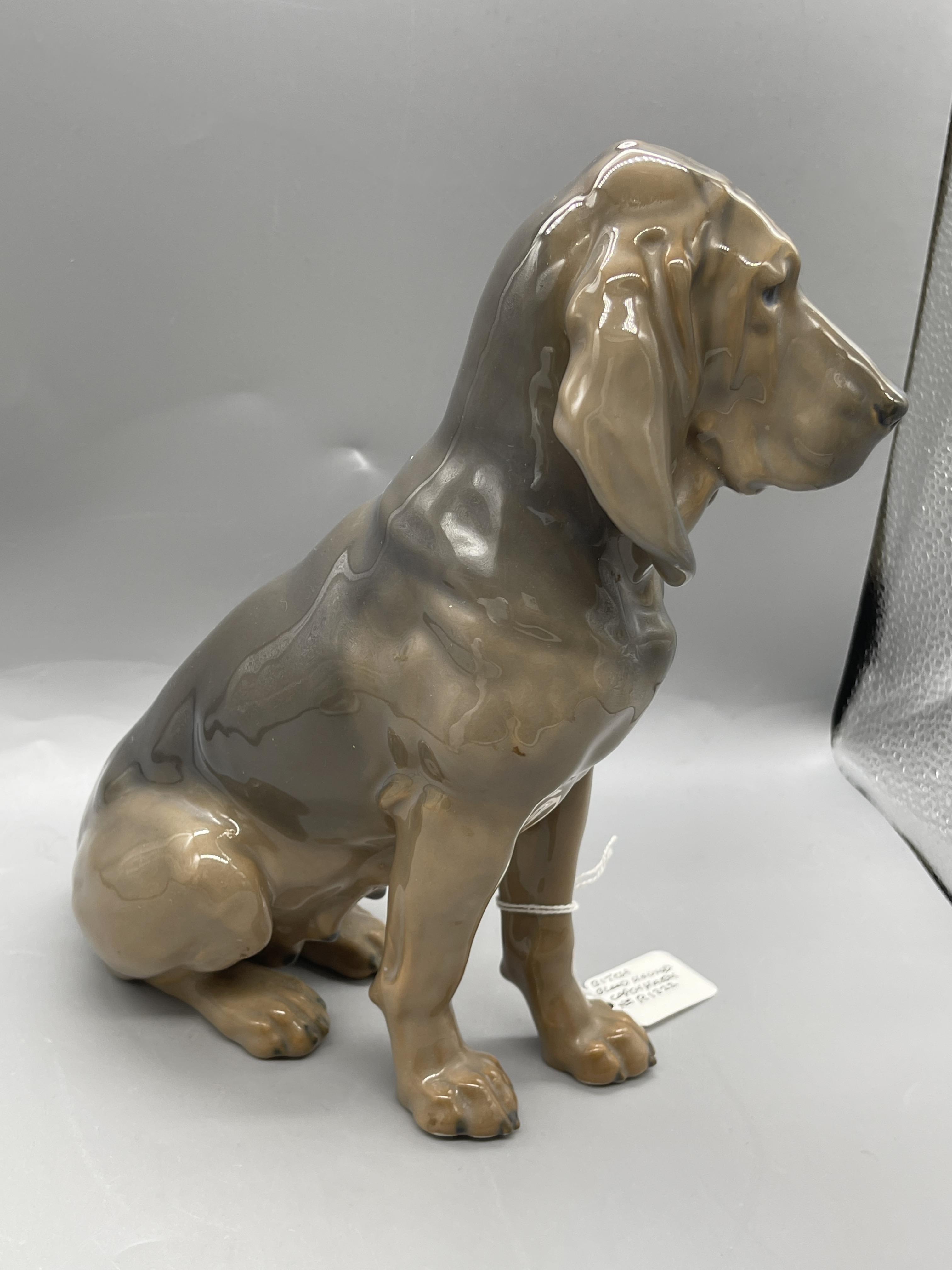 Pair of Blood Hound Dog Figurines. Both in great c - Image 4 of 10