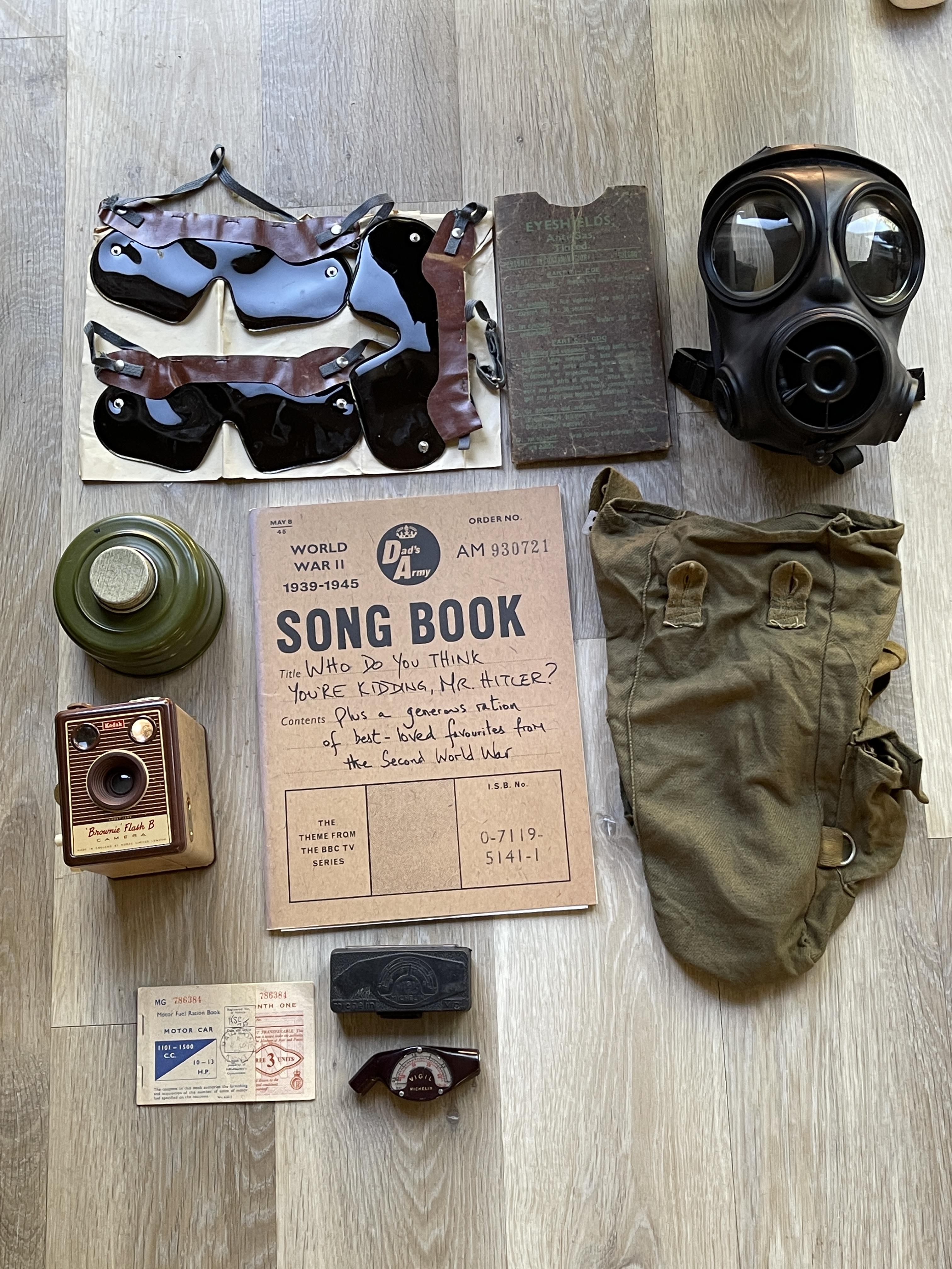 Quantity of Military Items to include WWII Song Bo - Image 13 of 13