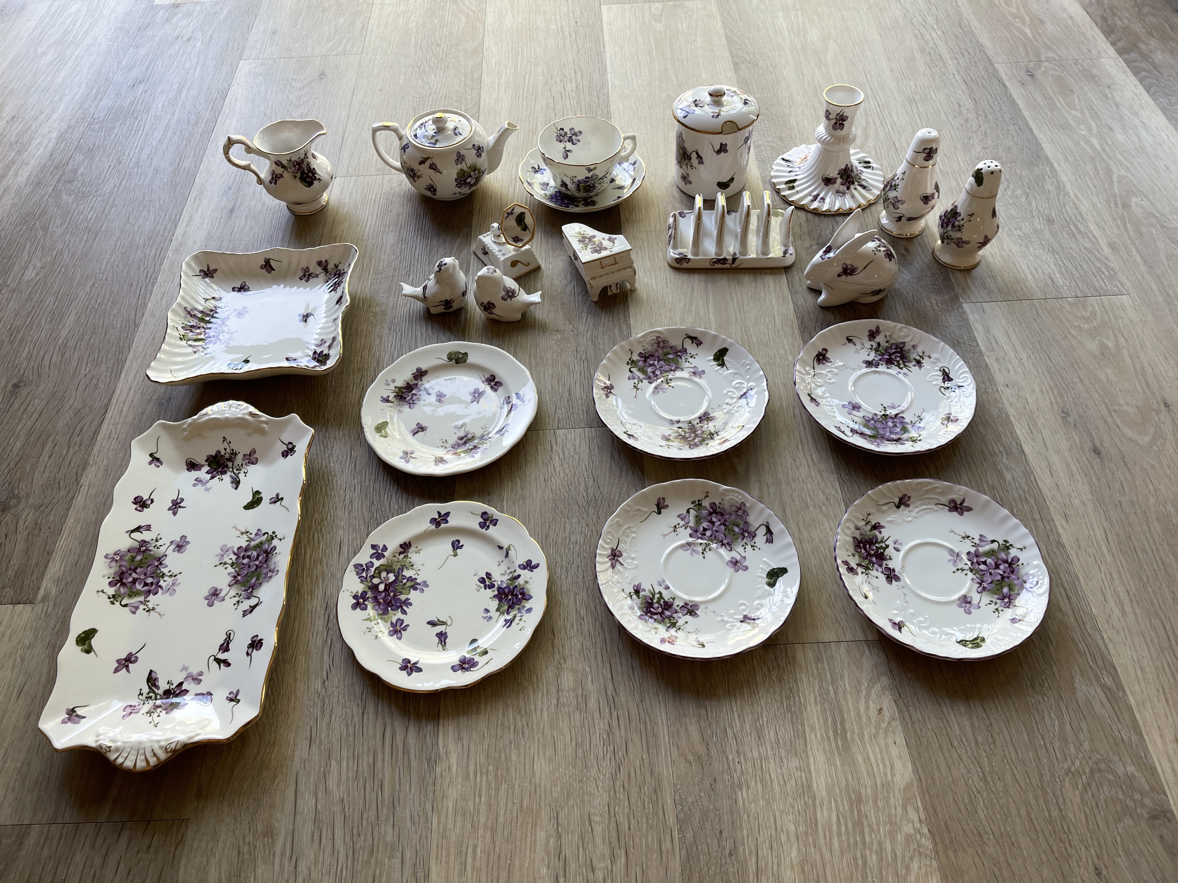 Collection of Hamersley Fine Bone China, 22 Pieces - Image 2 of 17