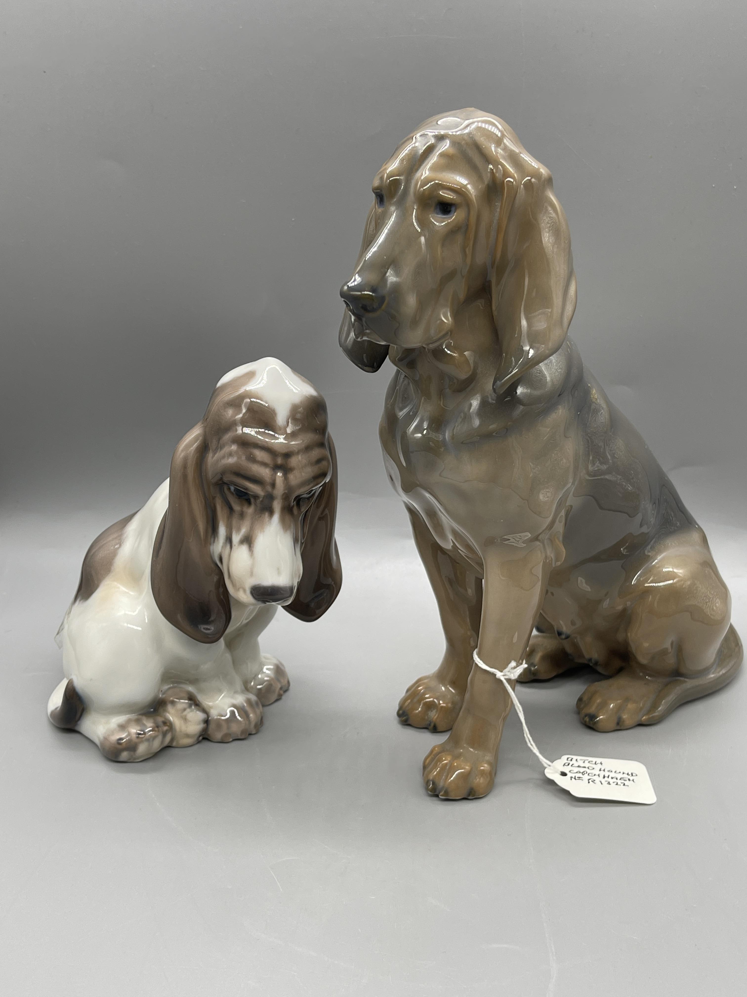 Pair of Blood Hound Dog Figurines. Both in great c