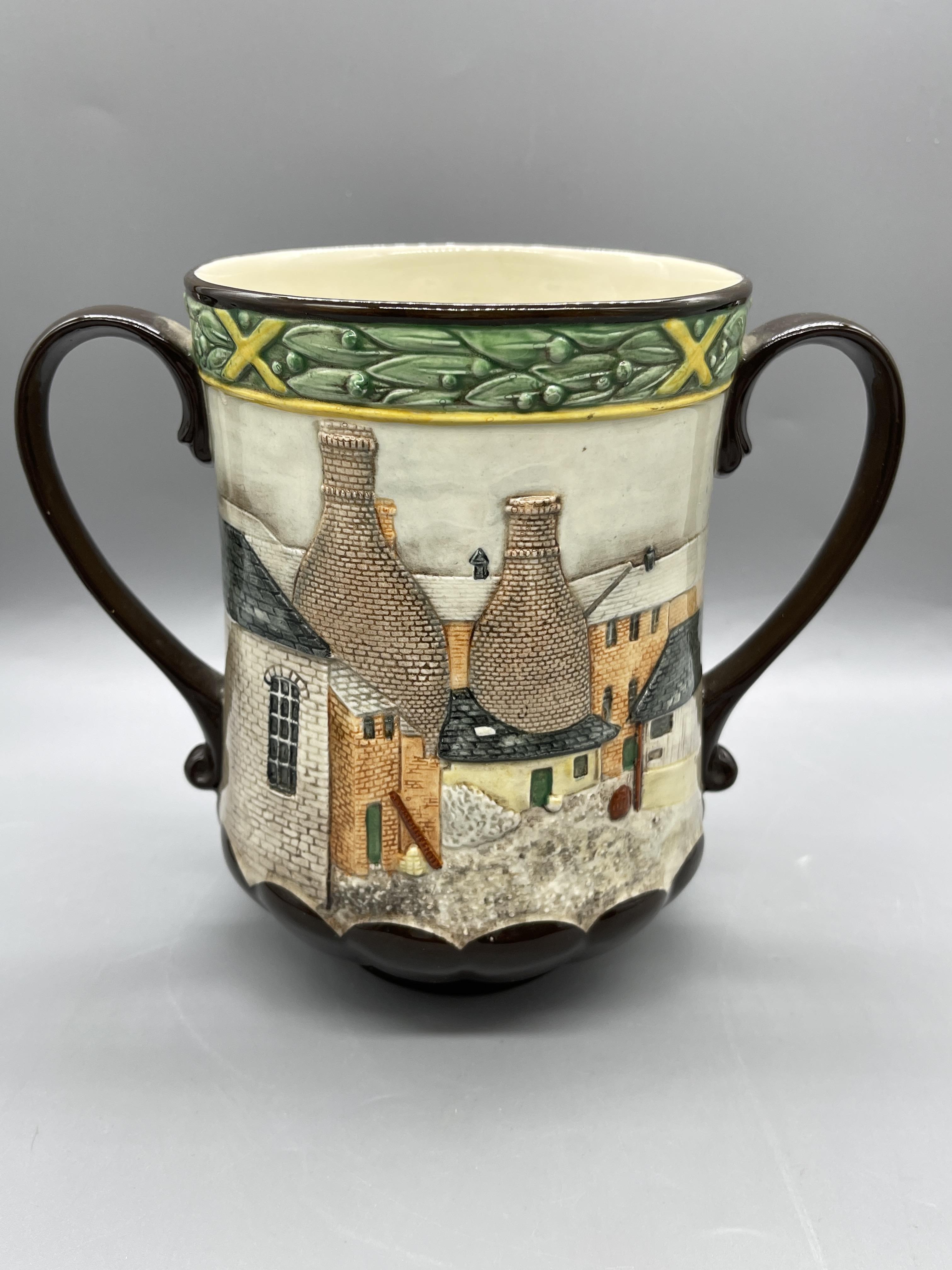 Royal Doulton 1982 pair of Pottery in the Past urn - Image 5 of 17