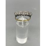18ct five stone diamond mounted dress ring, 3.84g