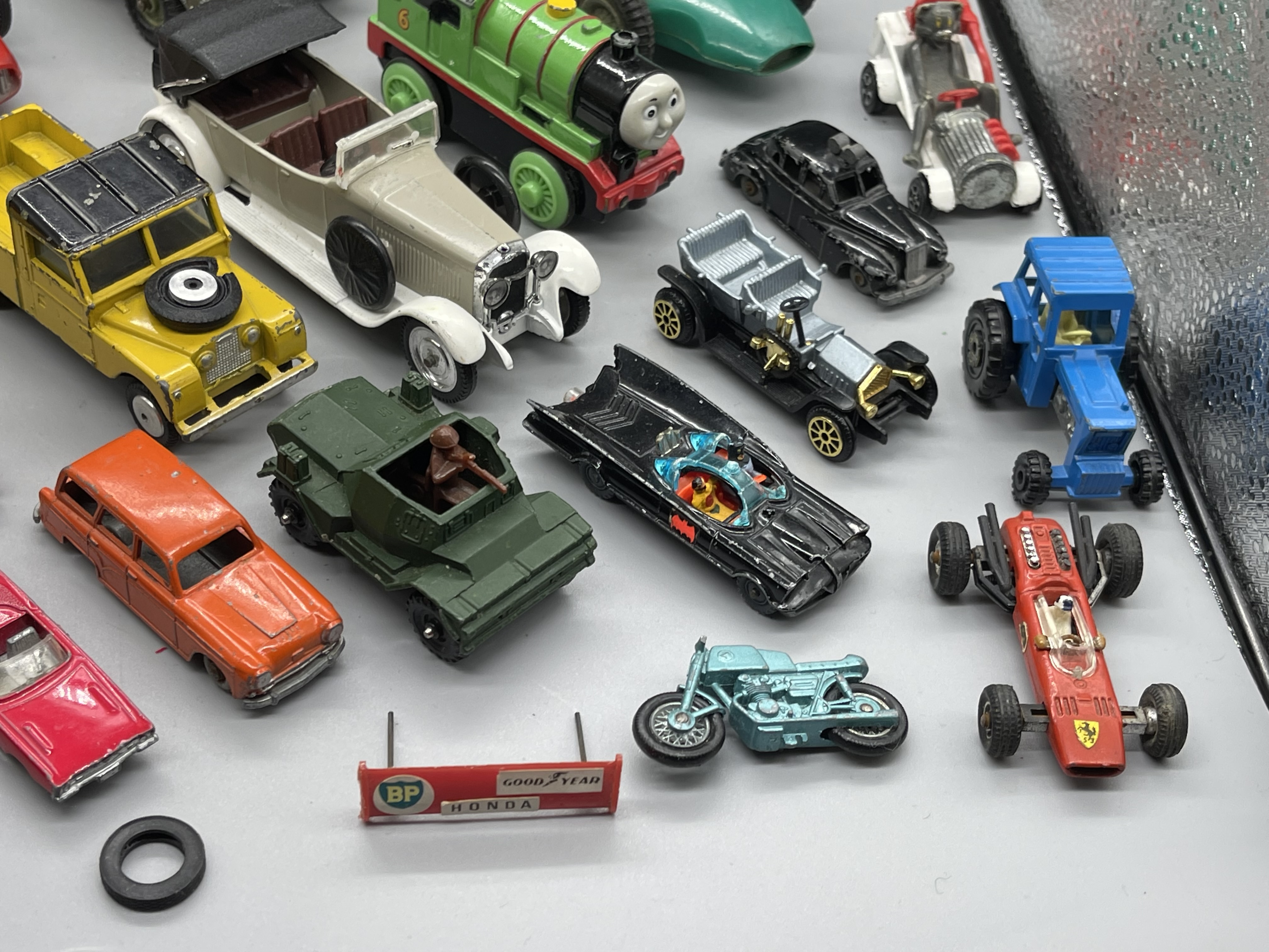 Quantity of assorted toy vehicle models - Image 6 of 9