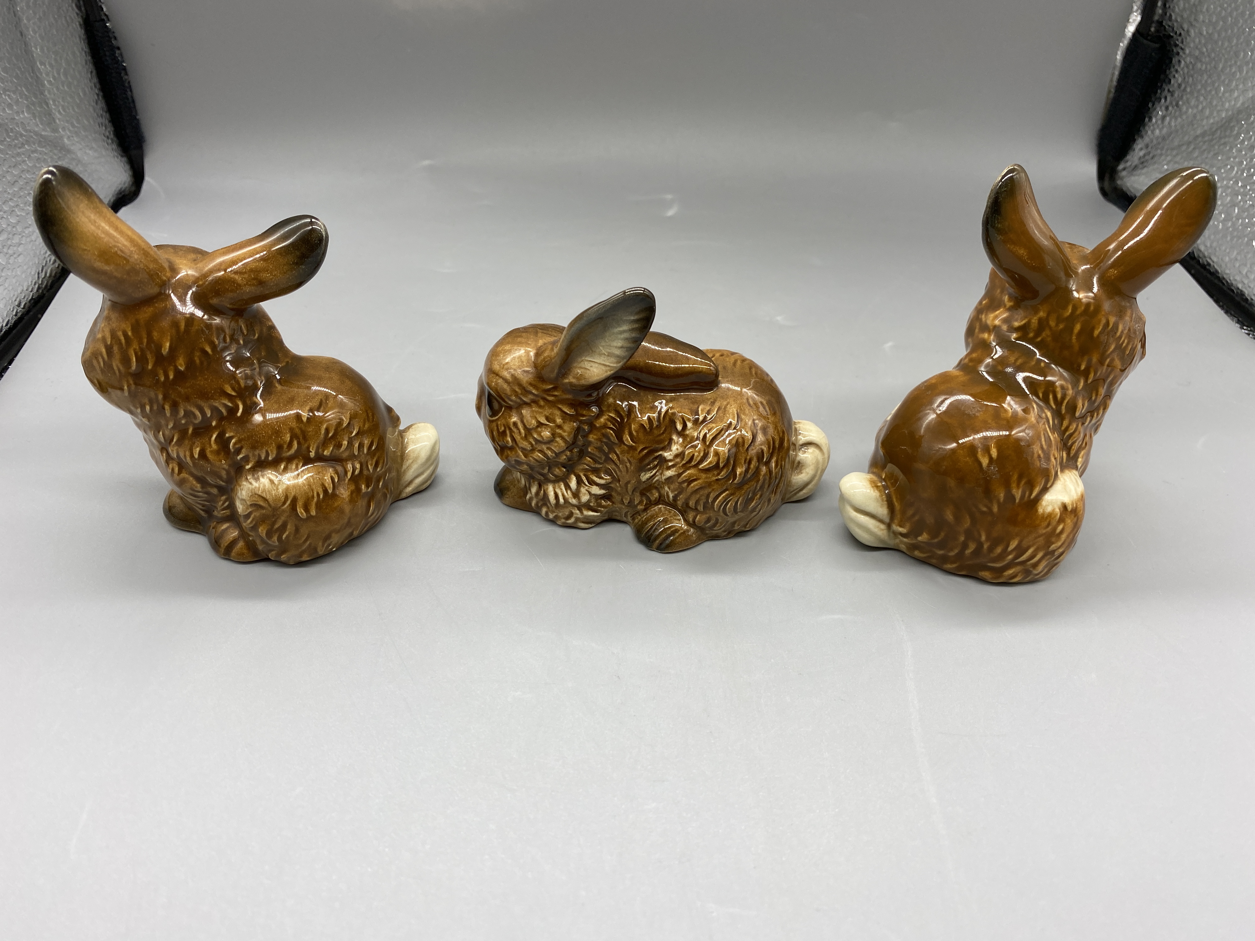 Set of 2 Sylvac and Set of 3 Goebel Rabbit Figures - Image 7 of 8