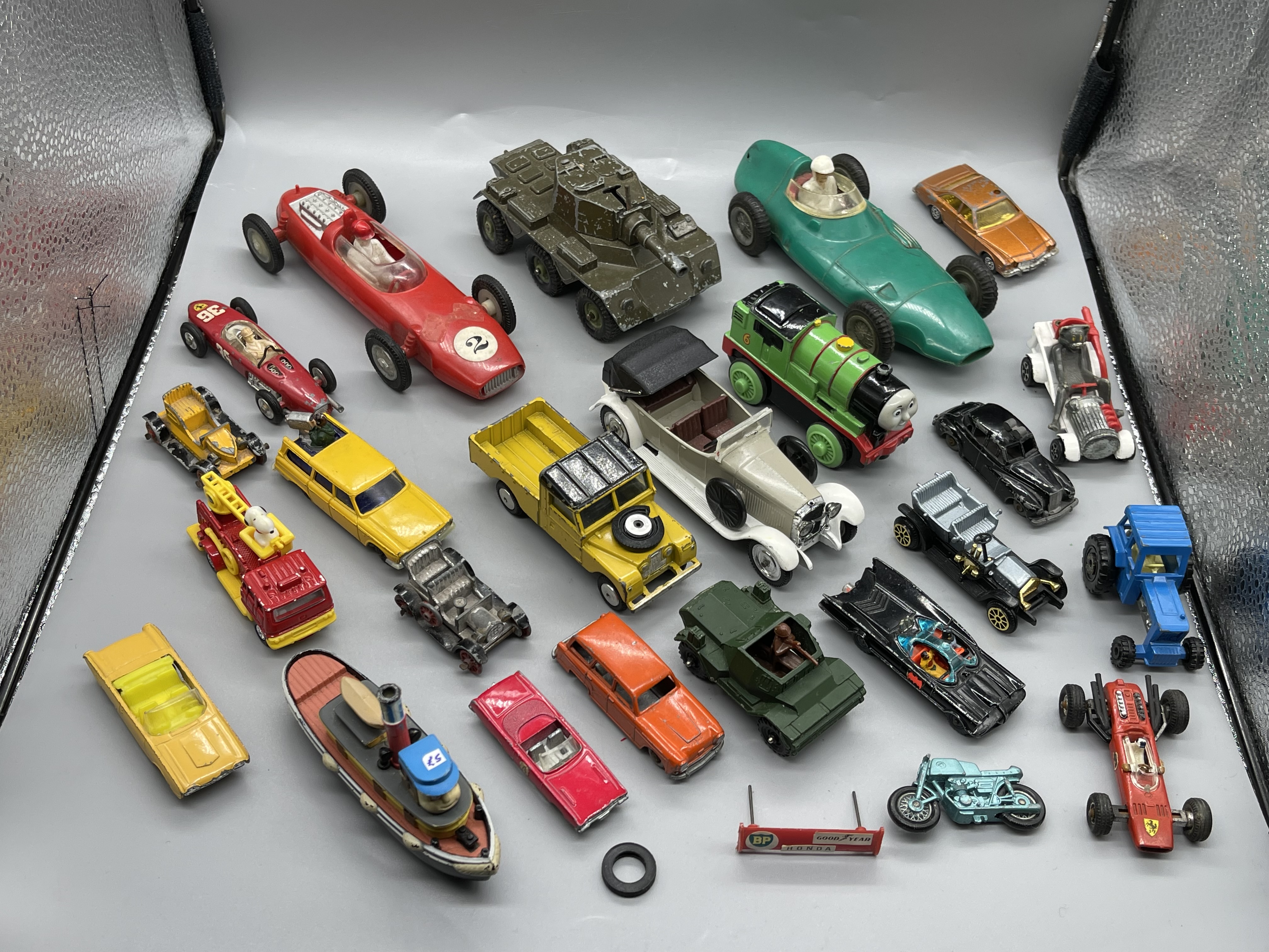Quantity of assorted toy vehicle models