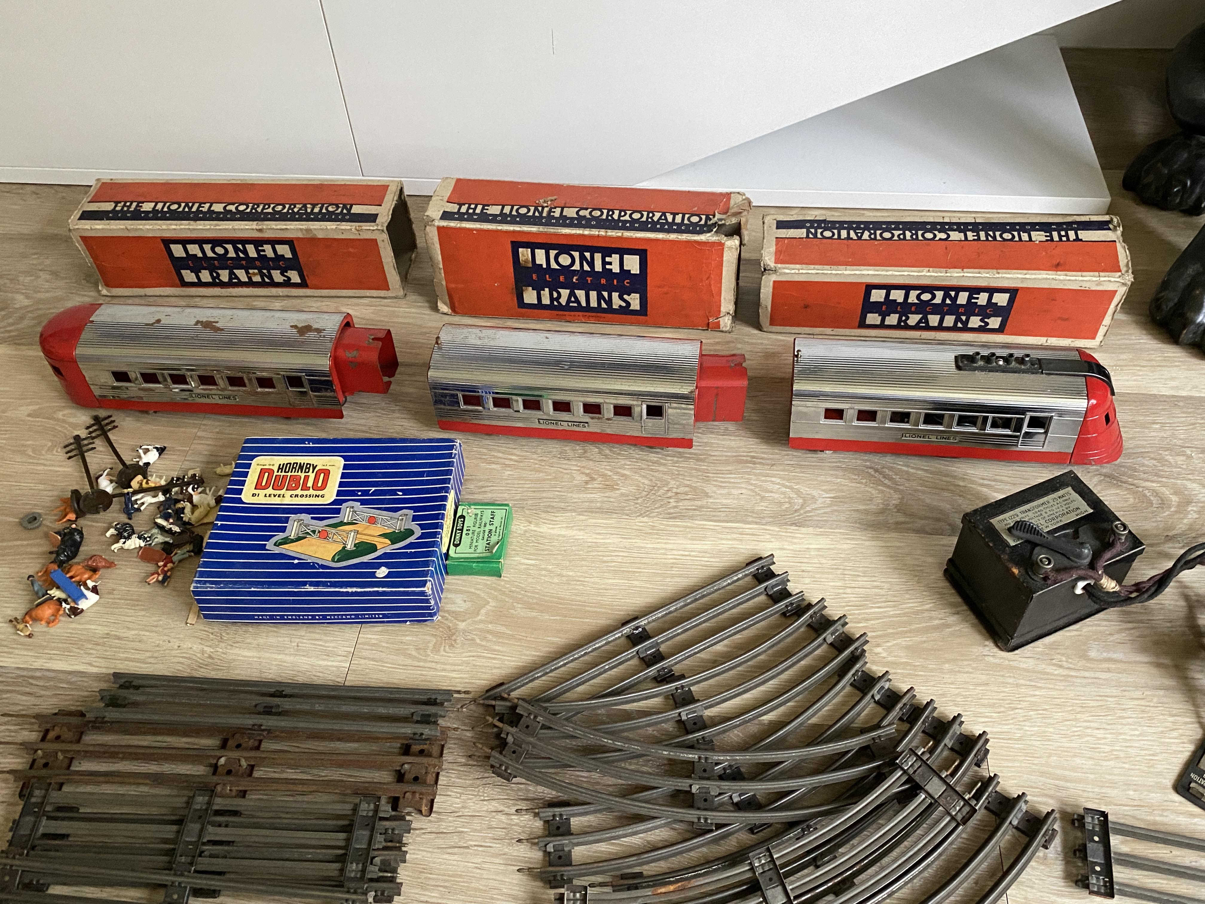 Original Vintage Lionel Train Set with boxes, trac - Image 12 of 12