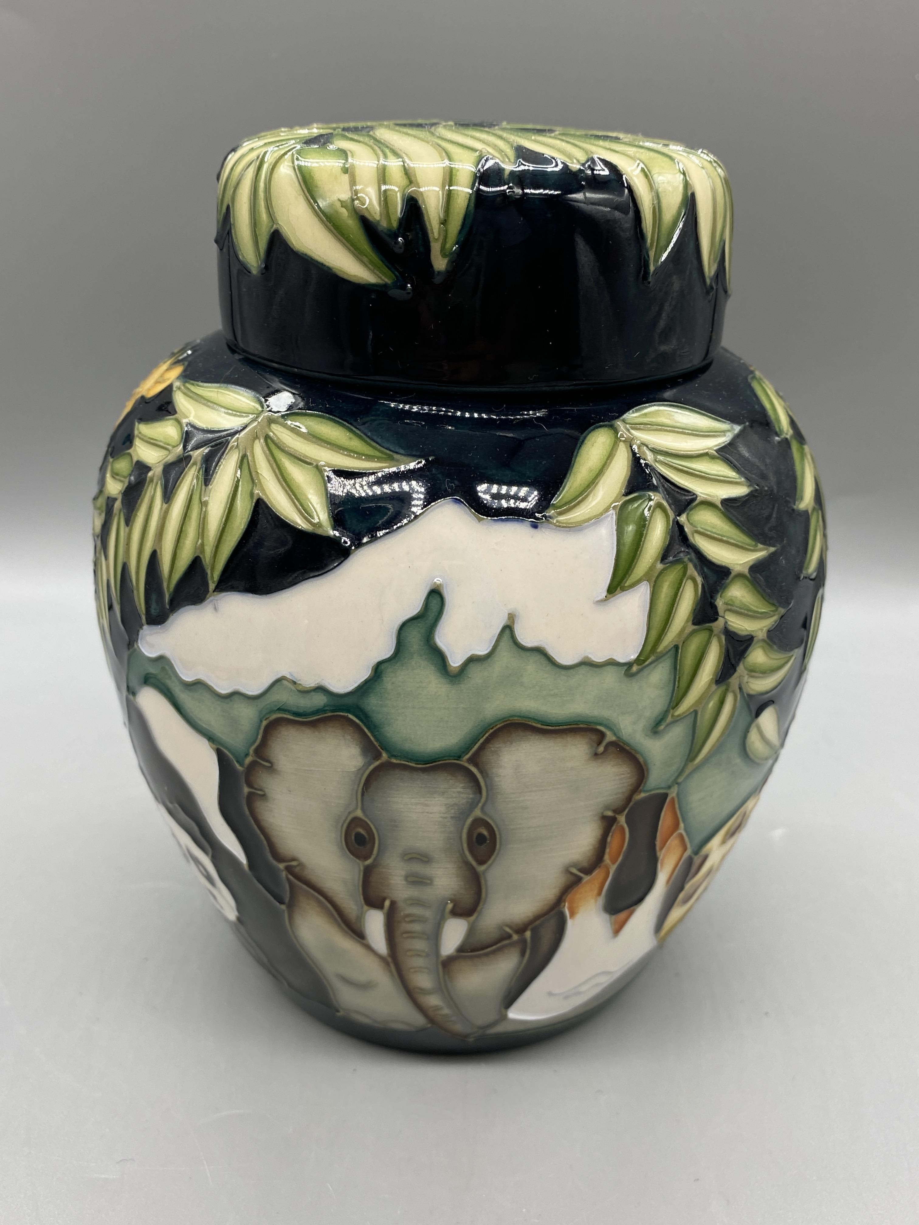 Moorcroft Ginger Jar M.C.C Only No 422 Farm Gate M - Image 4 of 9