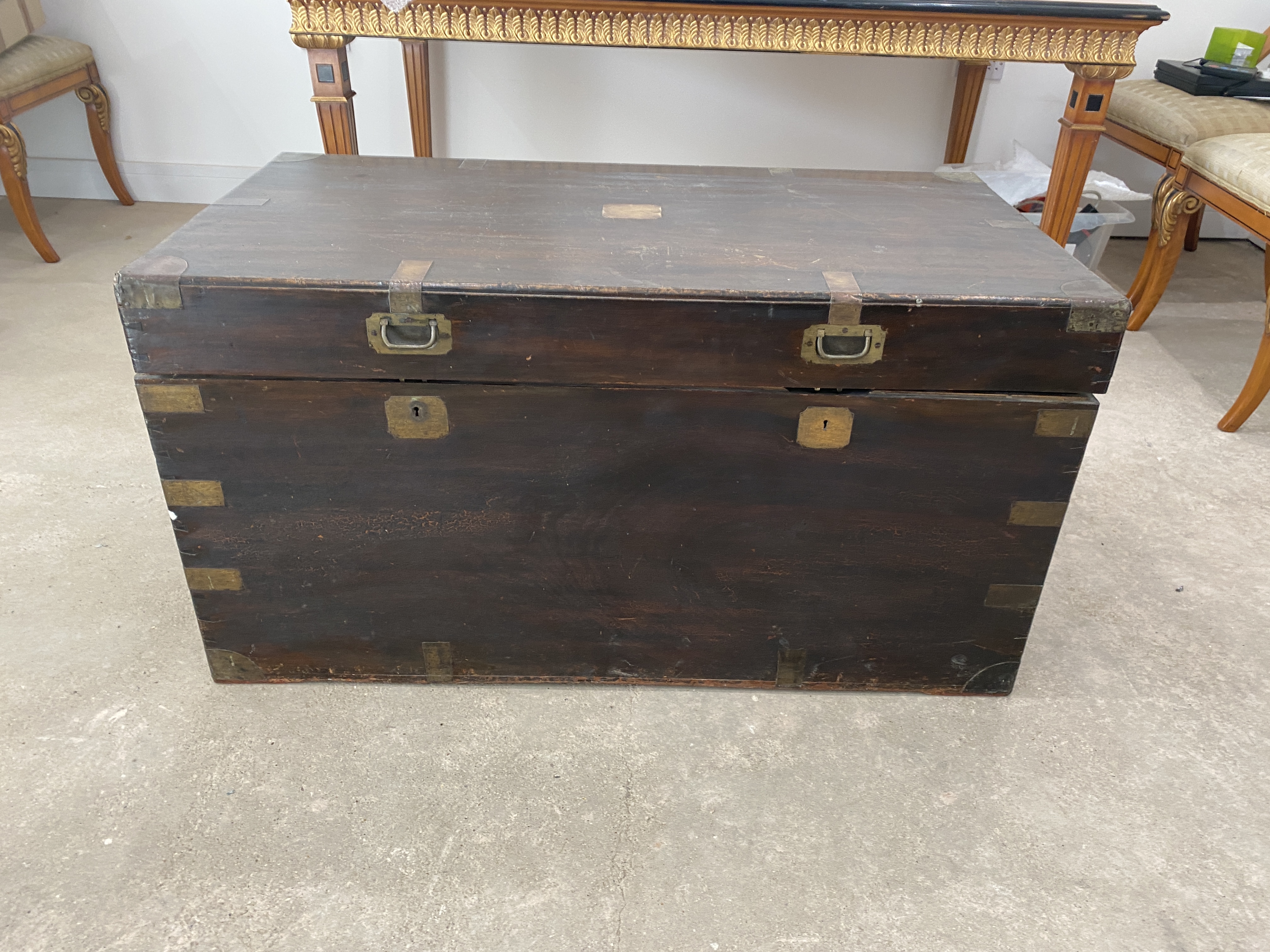 Very Large 19th Century Camper Wood Trunk. In grea - Image 8 of 14