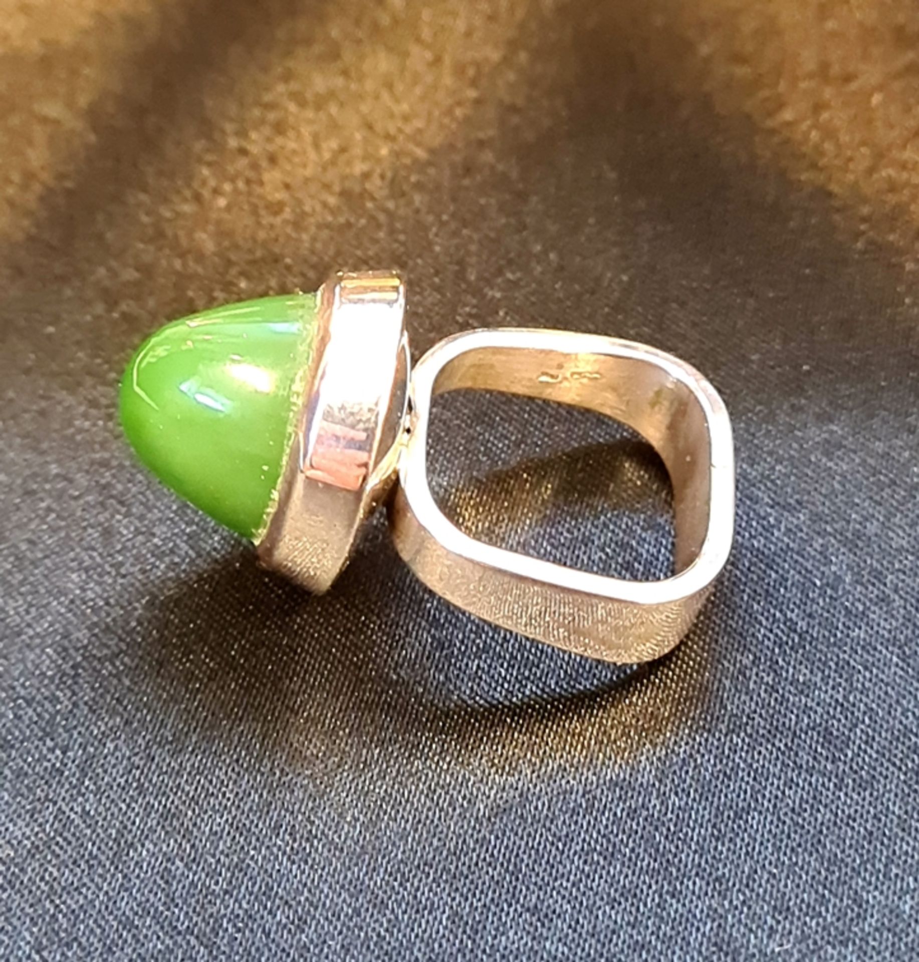 Designer Ring , Silber 800 , besetzt mit großem Jade , Ringgröße: 52 , Gewicht - Image 2 of 2