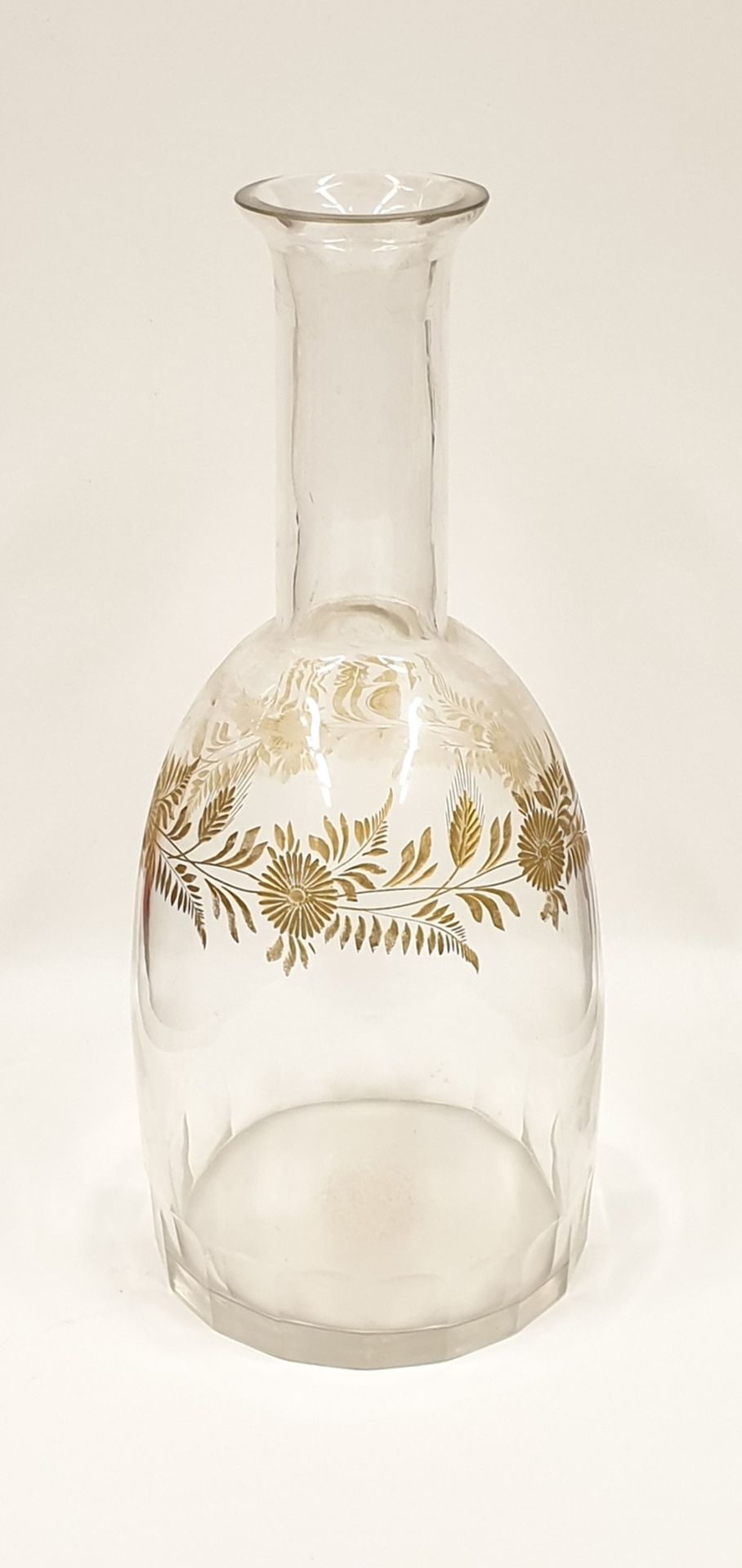 Weinkaraffe , Glas geschliffen und vergoldet, 19.Jahrhundert, 26,5cm