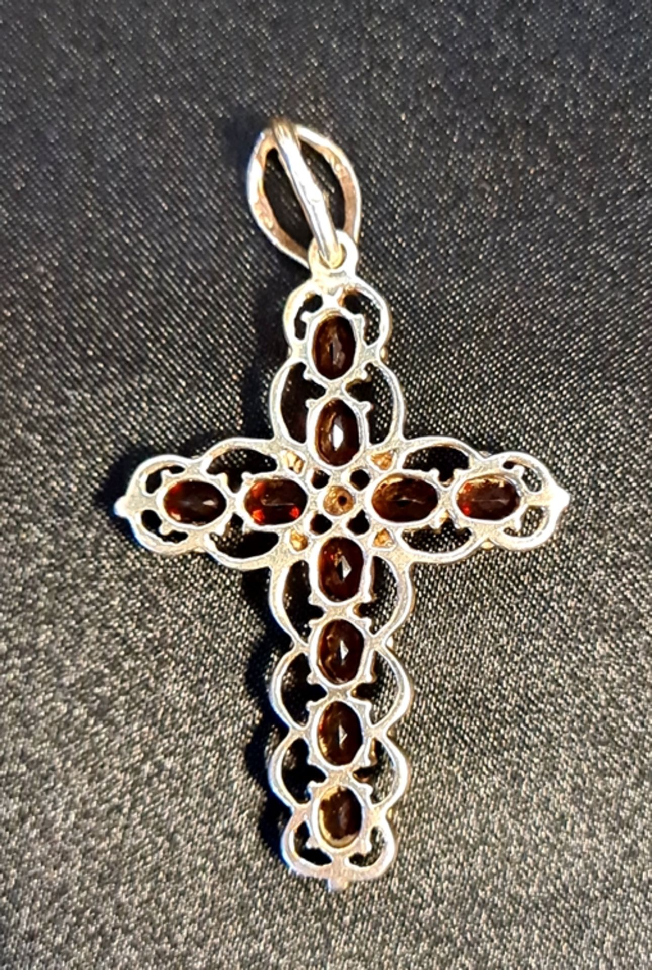 Kreuz Anhänger mit Granaten und kleinem Diamanten , Silber 925 ,vergoldet, Grö - Bild 2 aus 2