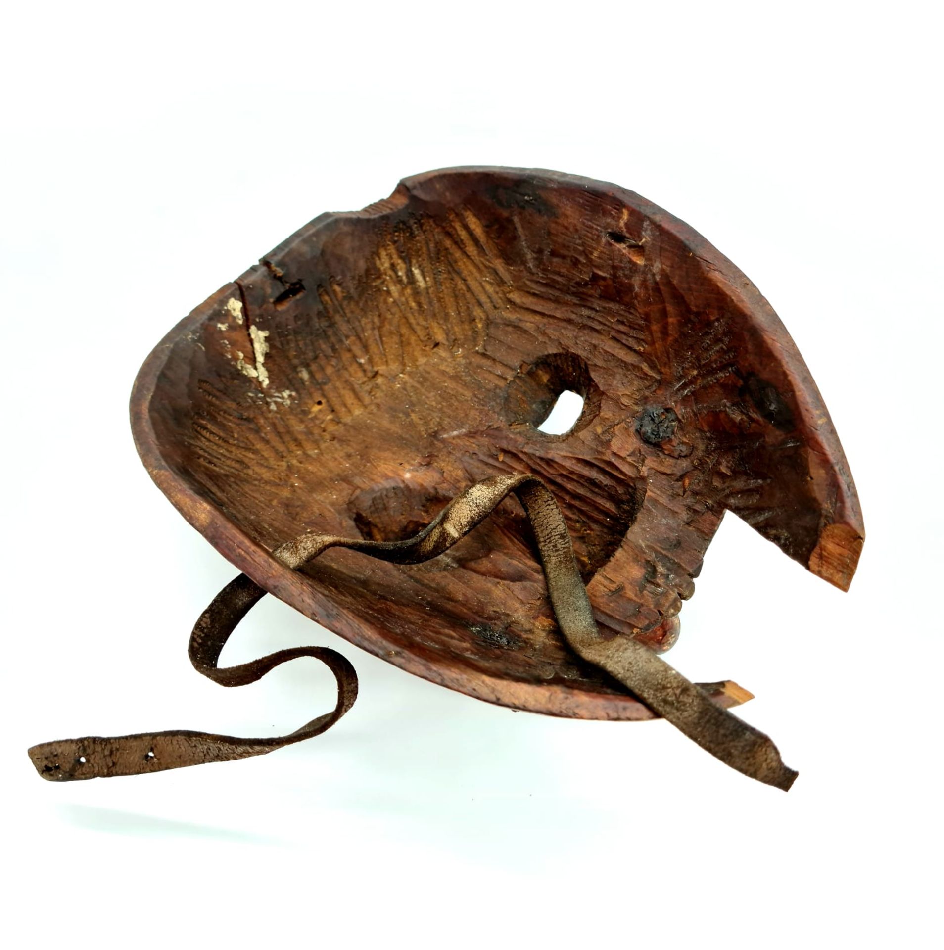 Perchtenmaske, Holz geschnitzt, Tirol , 19.Jhd., Größe: 23x17cm, beschädigt, - Image 7 of 7