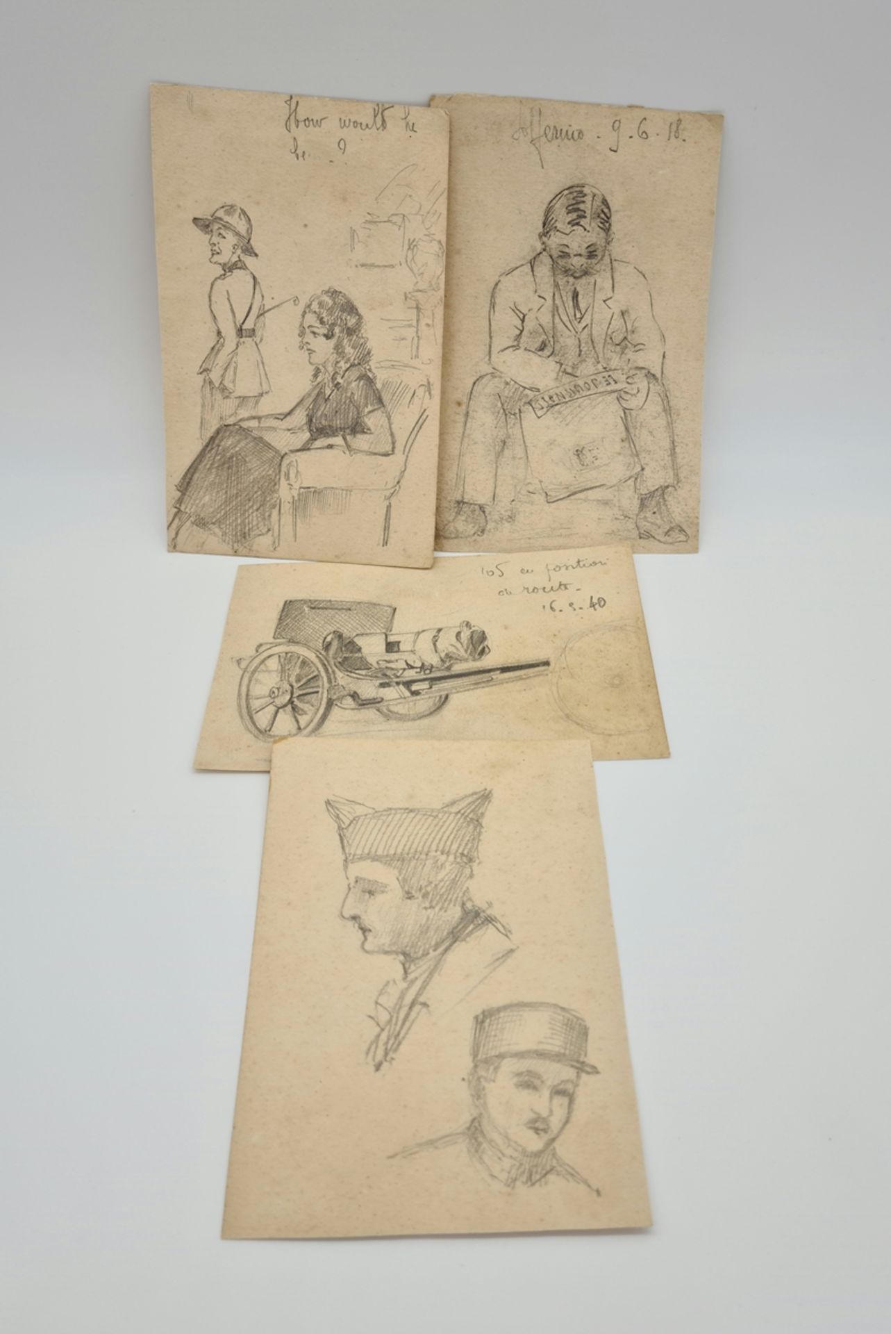 4 Stück Handzeichnungen, Rückseite beschriftet: Kriegbeute eines deutschen Soldaten, Größe je: 15,5