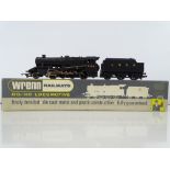 A WRENN W2240 Class 8F steam locomotive in LNER black numbered 3144 with shaded transfers - G/VG