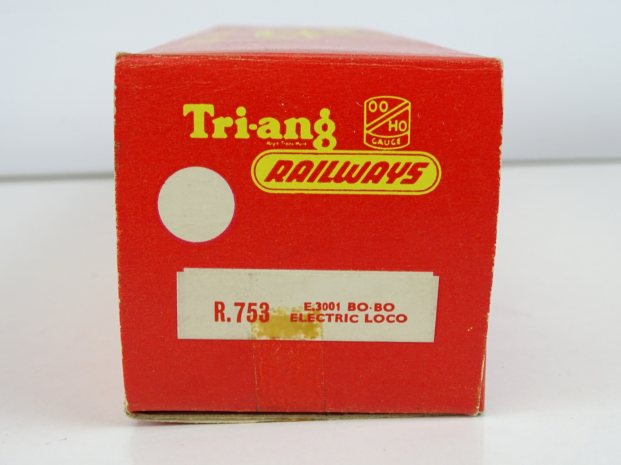 A TRI-ANG-HORNBY OO Gauge R753 AL1 Class electric locomotive in BR ...