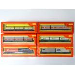 A group of OO Gauge TRI-ANG-HORNBY container wagons - VG in G/VG boxes (6)