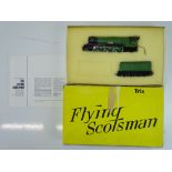 A TRIX 1180 OO Gauge Class A3 steam locomotive in LNER green livery 'Flying Scotsman' - G in F/G