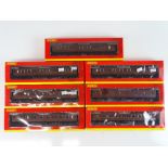 A group of HORNBY Hawksworth coaches all in BR maroon livery - VG/E in VG boxes (7)