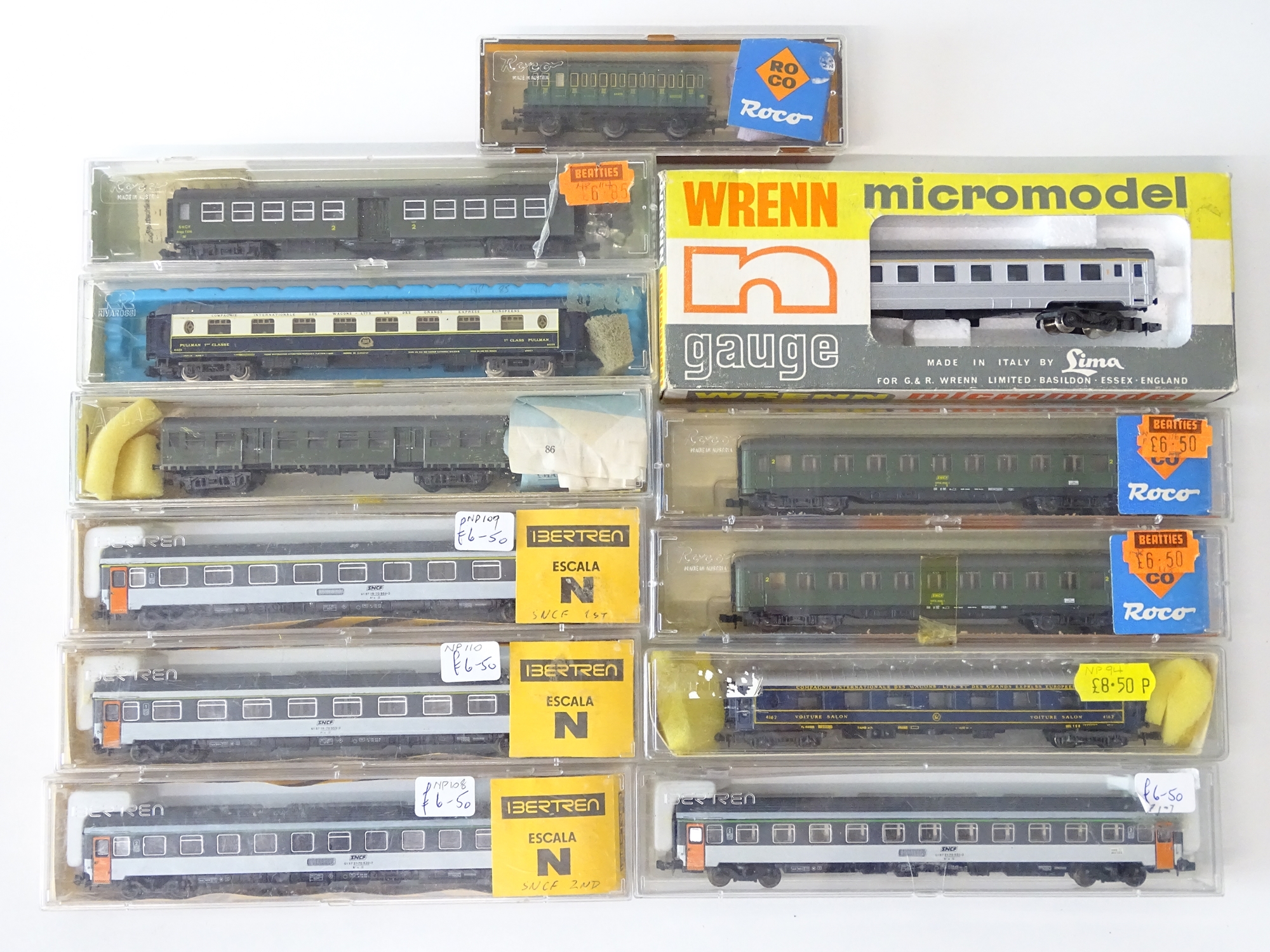 A group of N Gauge French and Belgian Outline passenger coaches by various manufacturers - G in F/