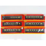 A group of HORNBY Pullman coaches - VG/E in VG boxes (6)