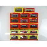 A mixed group of wagons by HORNBY, OXFORD RAIL and FLANGEWAY - VG in VG boxes (17)