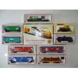 A group of American Outline HO Gauge rolling stock by BACHMANN to include: a Switcher diesel loco