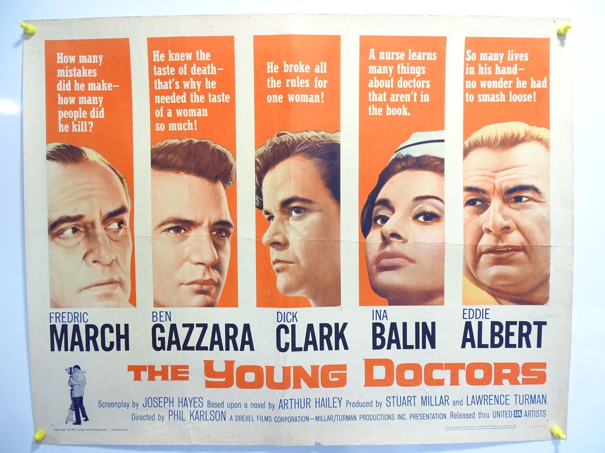 A group of US Half Sheet movie posters comprising: ZARAK (1956), THE YOUNG DOCTORS (1961), THE - Image 2 of 8