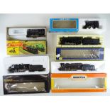 A group of American Outline steam locomotives by MANTUA, PEMCO, AHM and others - F/VG in F/G