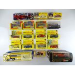 A mixed tray of modern diecast by various manufacturers - G/VG in F/G boxes (18)