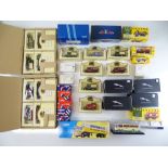 A mixed tray of modern diecast by various manufacturers - G/VG in F/G boxes (40)