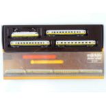 A MARKLIN Z Gauge German Outline 8128 Lufthansa Airport Express Passenger Train Pack - VG in G box