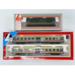 A pair of LIMA Italian Outline HO Gauge items comprising a Class D445 diesel locomotive and an