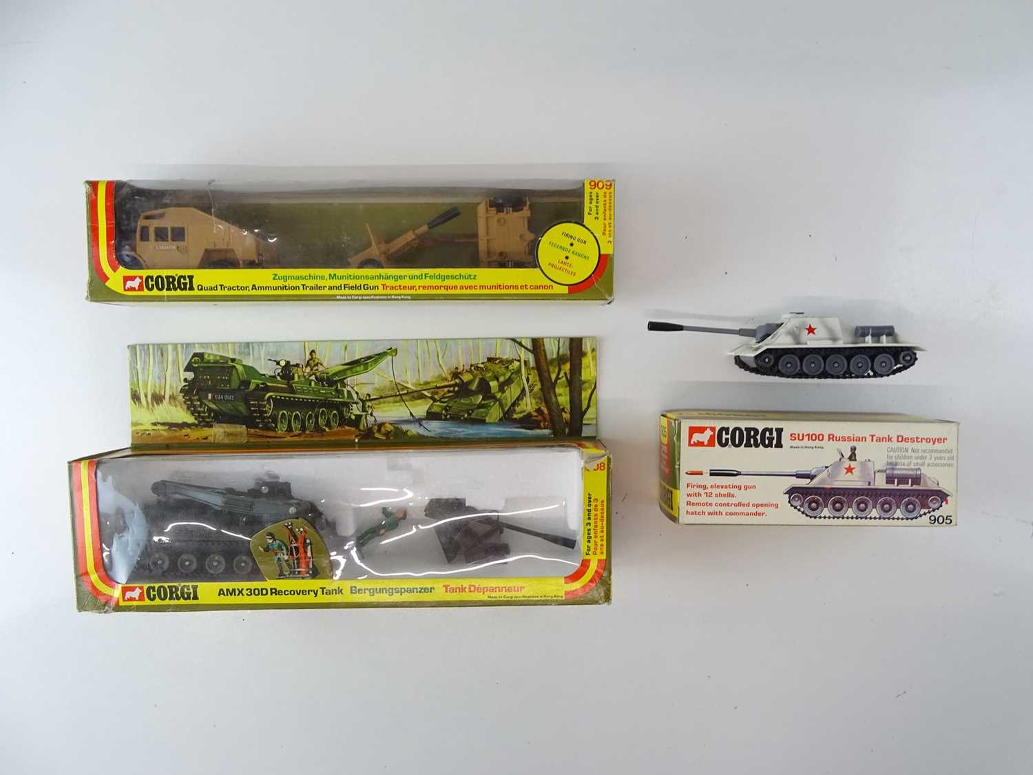 A group of CORGI Military vehicles and tanks - G in F/G boxes (3)