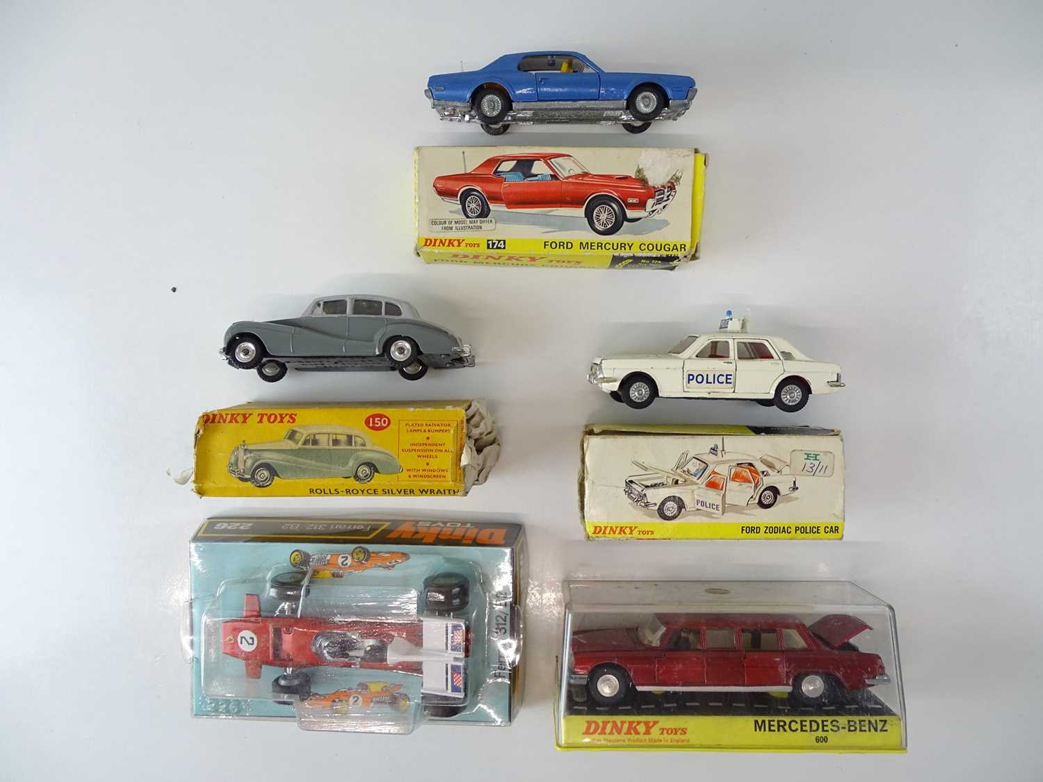 A group of DINKY cars as lotted - F/G in P/F boxes (5)