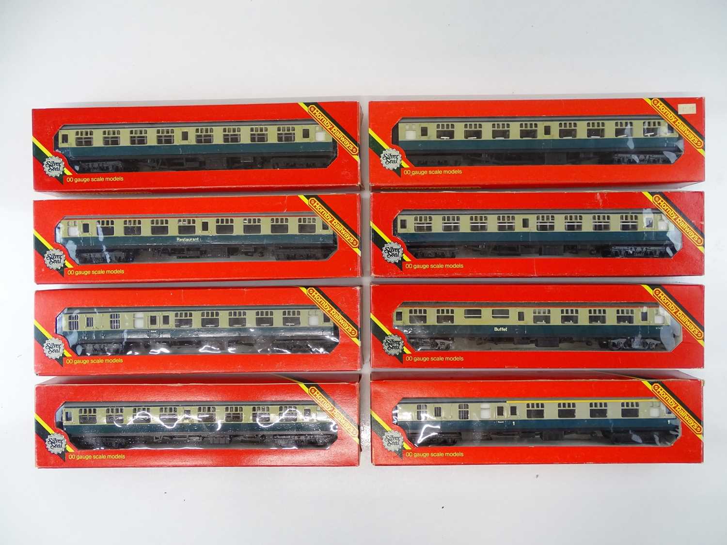 A group of HORNBY OO Gauge Mk1 coaches in BR blue/grey livery - G in G boxes (8)